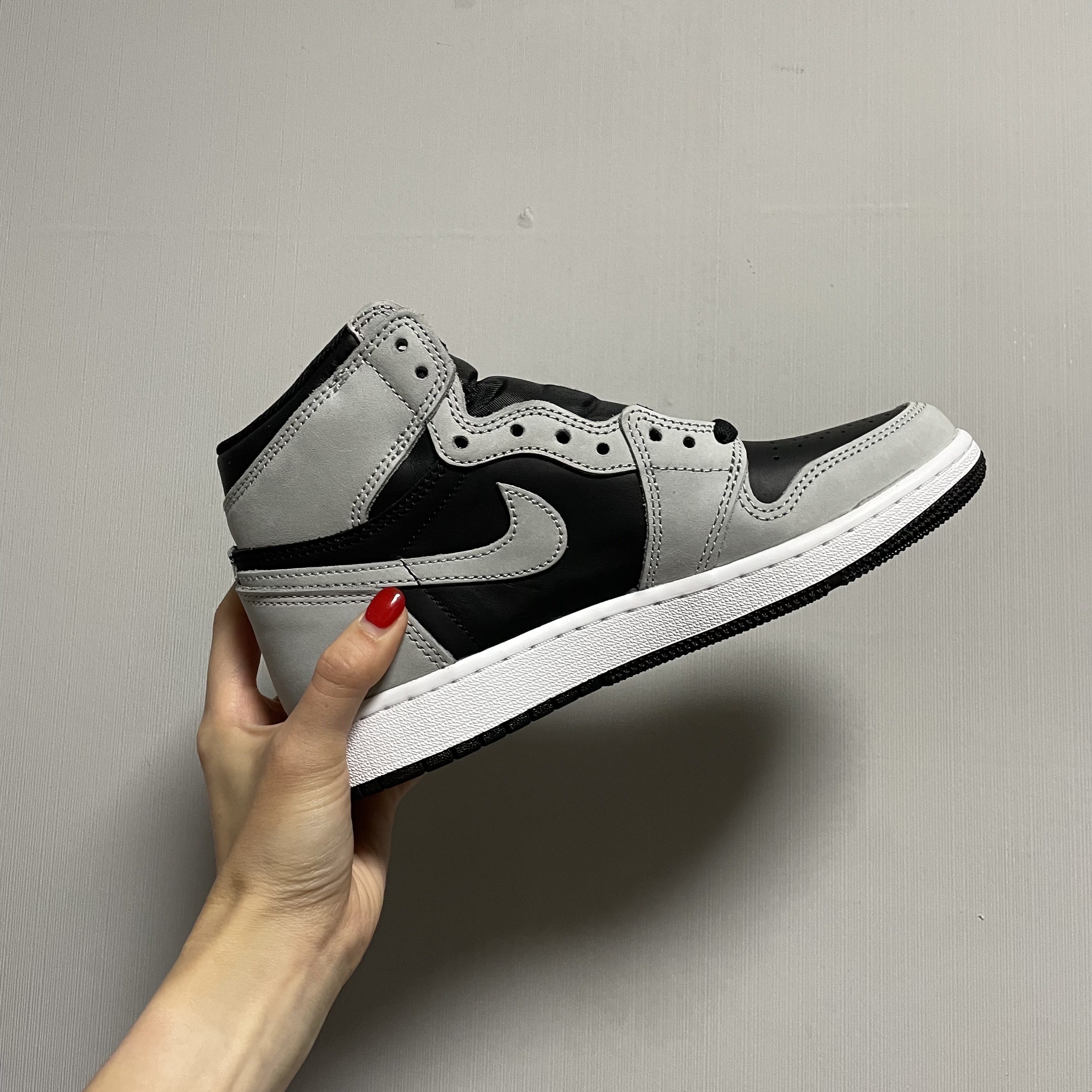 (GS) Jordan 1 Retro High OG Shadow 2.0 착용 스타일 - 1