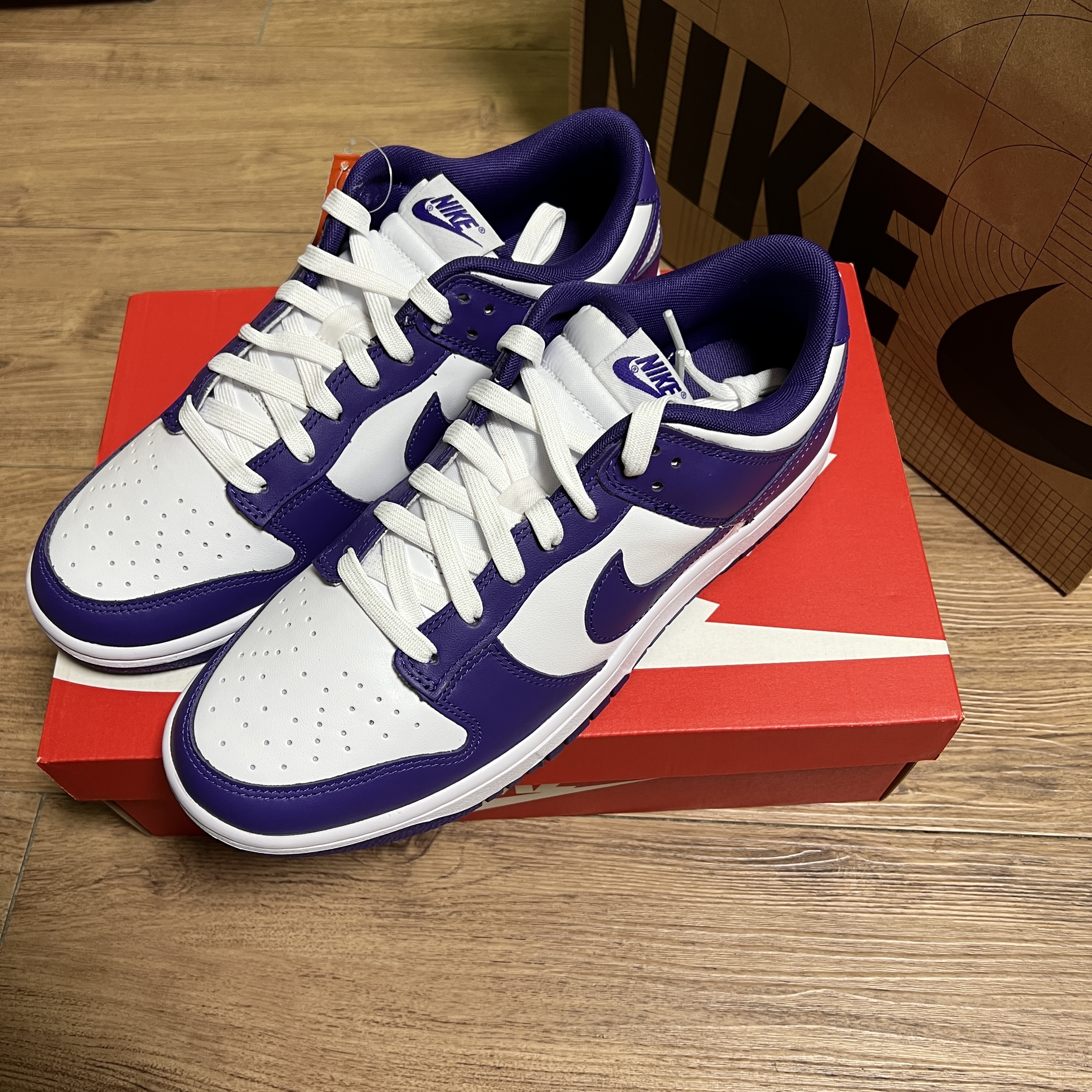 Nike Dunk Low Retro Championship Court Purple 착용 스타일 - 1