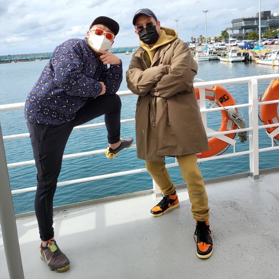 Jordan 1 Retro High Shattered Backboard 3.0, Essentials Sweatpants Taupe - 21SS 착용 스타일