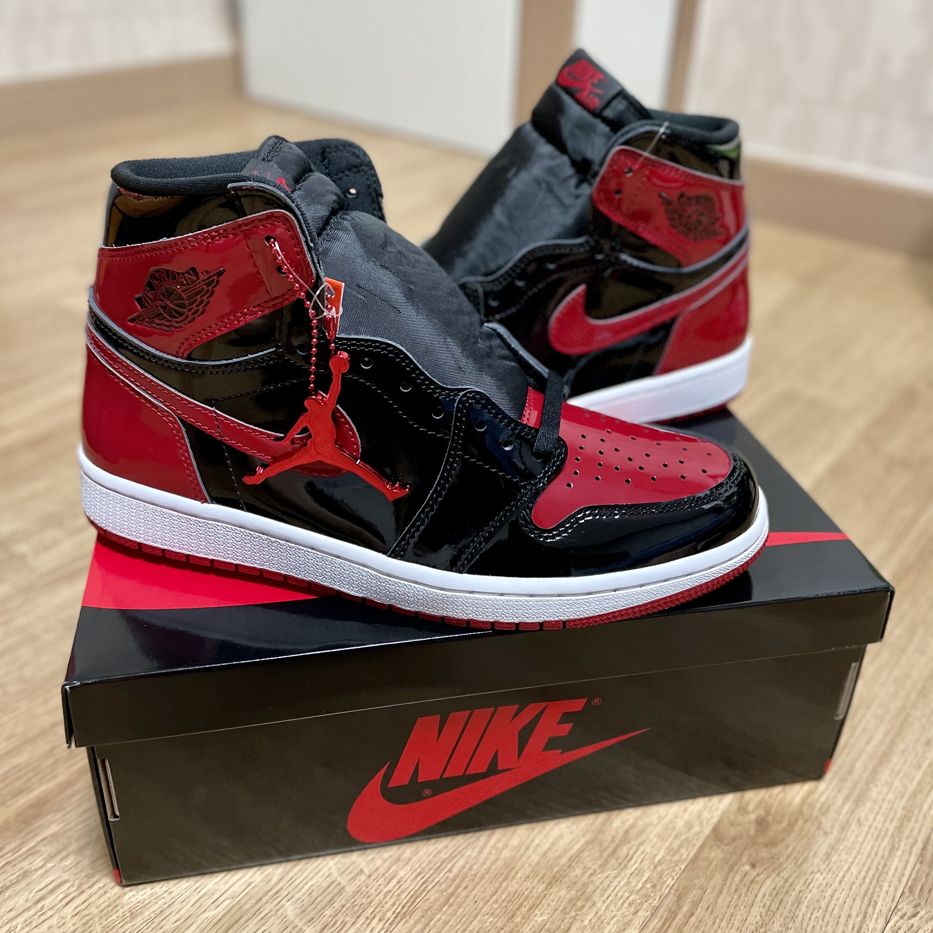 Jordan 1 Retro High OG Patent Bred, (GS) Jordan 1 Retro High OG Patent Bred 착용 스타일 - 2