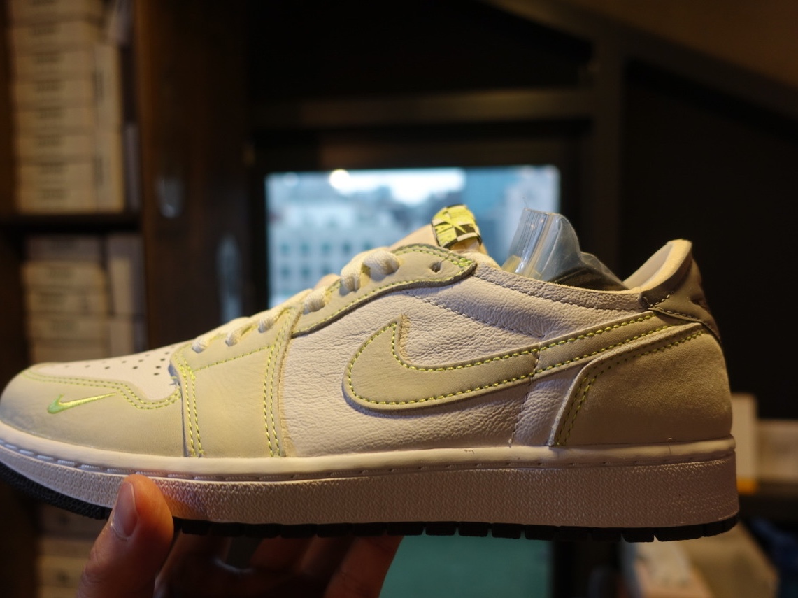 Jordan 1 Low OG Ghost Green 착용 스타일
