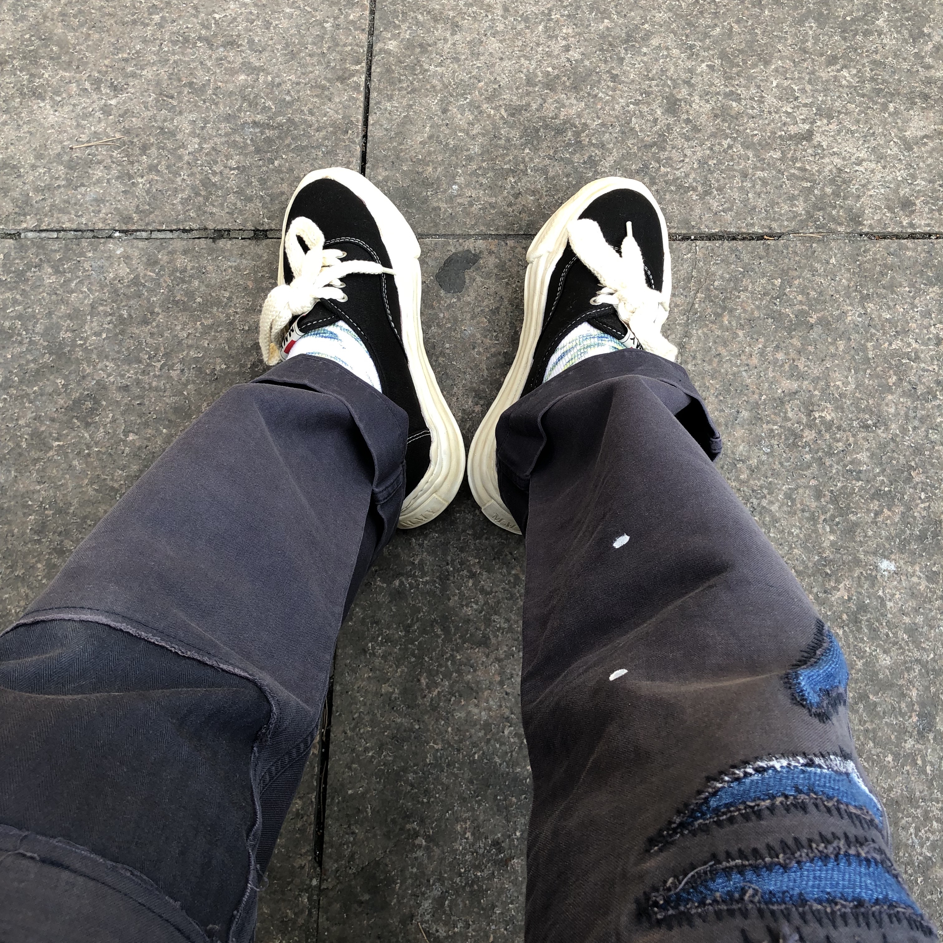 Maison Mihara Yasuhiro Baker OG Sole OD Canvas Low-top Sneakers Black 착용 스타일 - 1