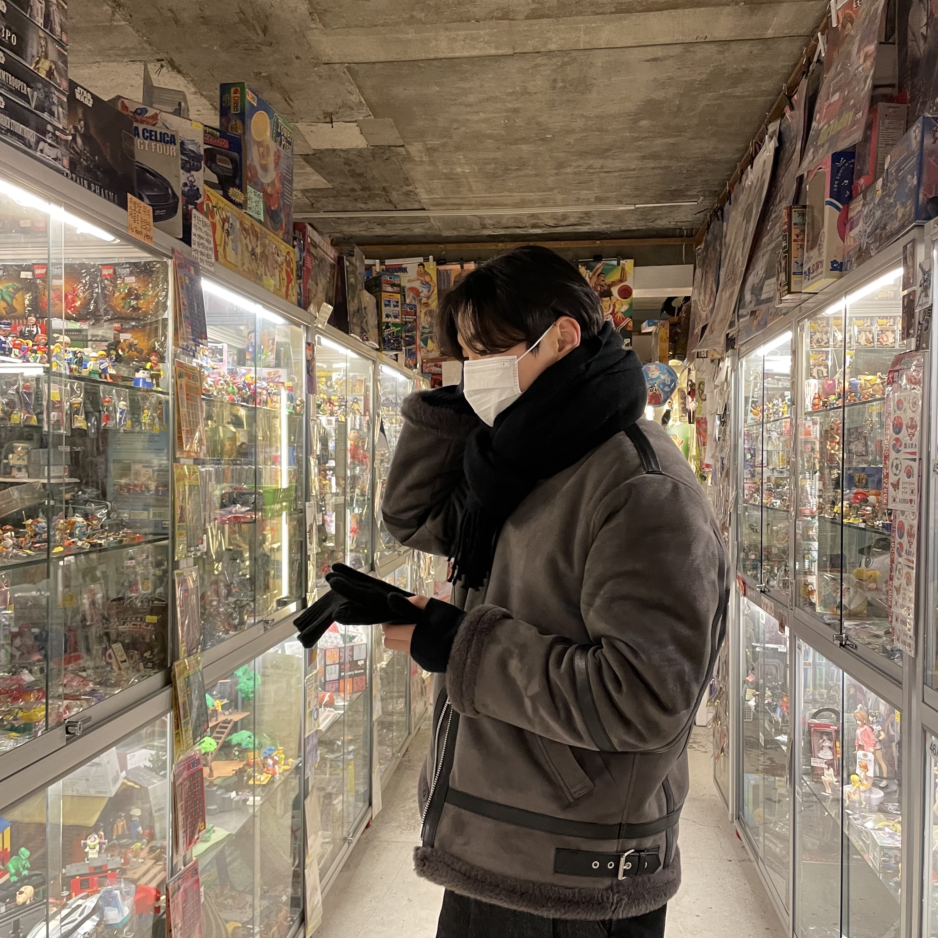 Acne Studios Skinny Wool Muffler Black 착용 스타일