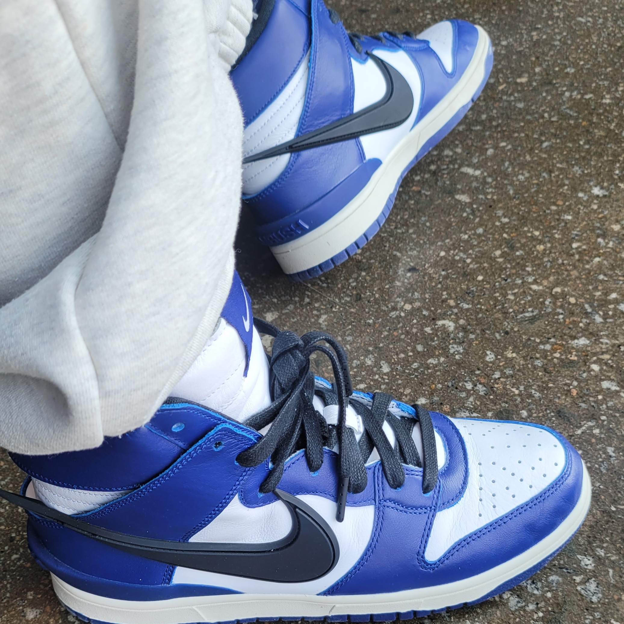 Nike x Ambush Dunk High Deep Royal Blue 착용 스타일 - 2