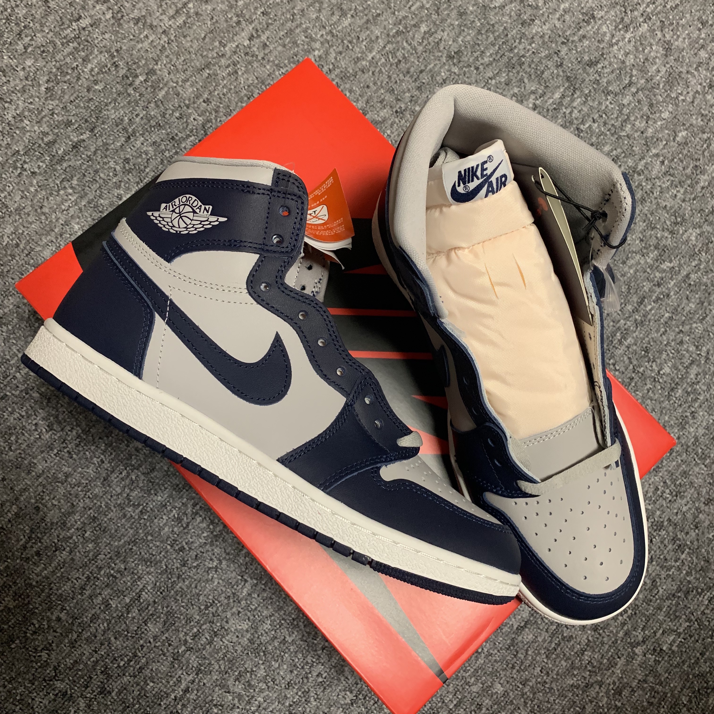 Jordan 1 High 85 College Navy 착용 스타일