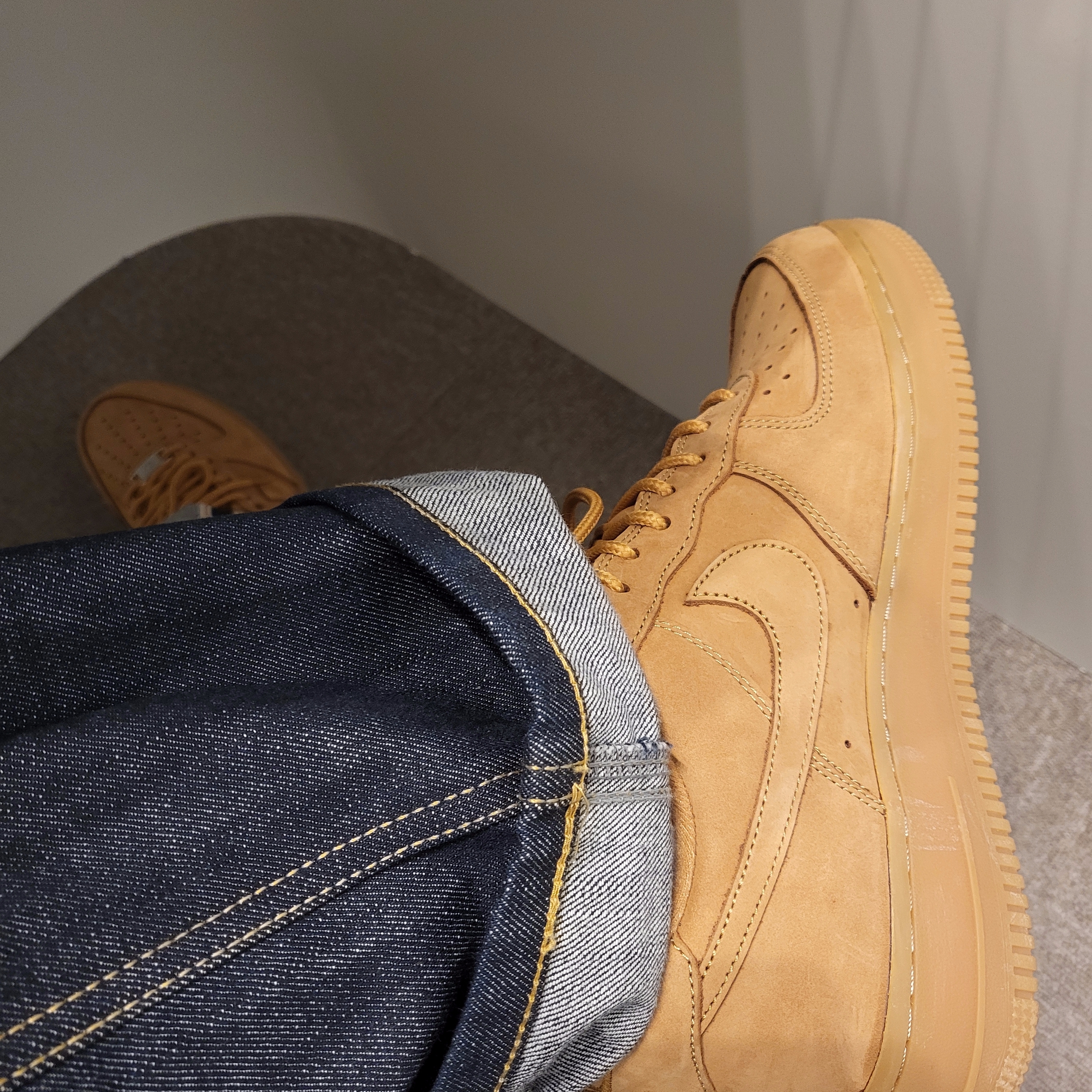 Nike x Supreme Air Force 1 Low Flax 착용 스타일
