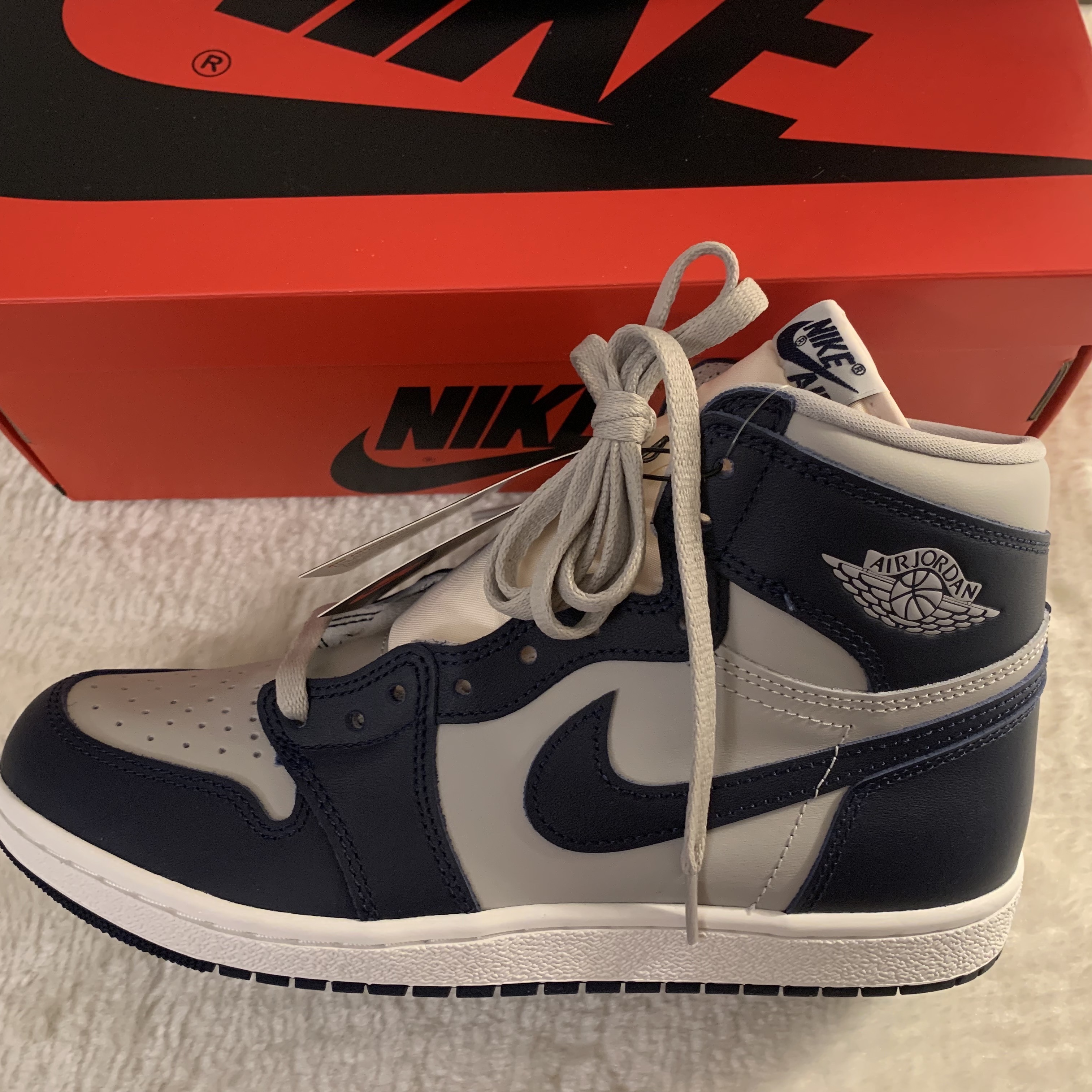 Jordan 1 High 85 College Navy 착용 스타일 - 2