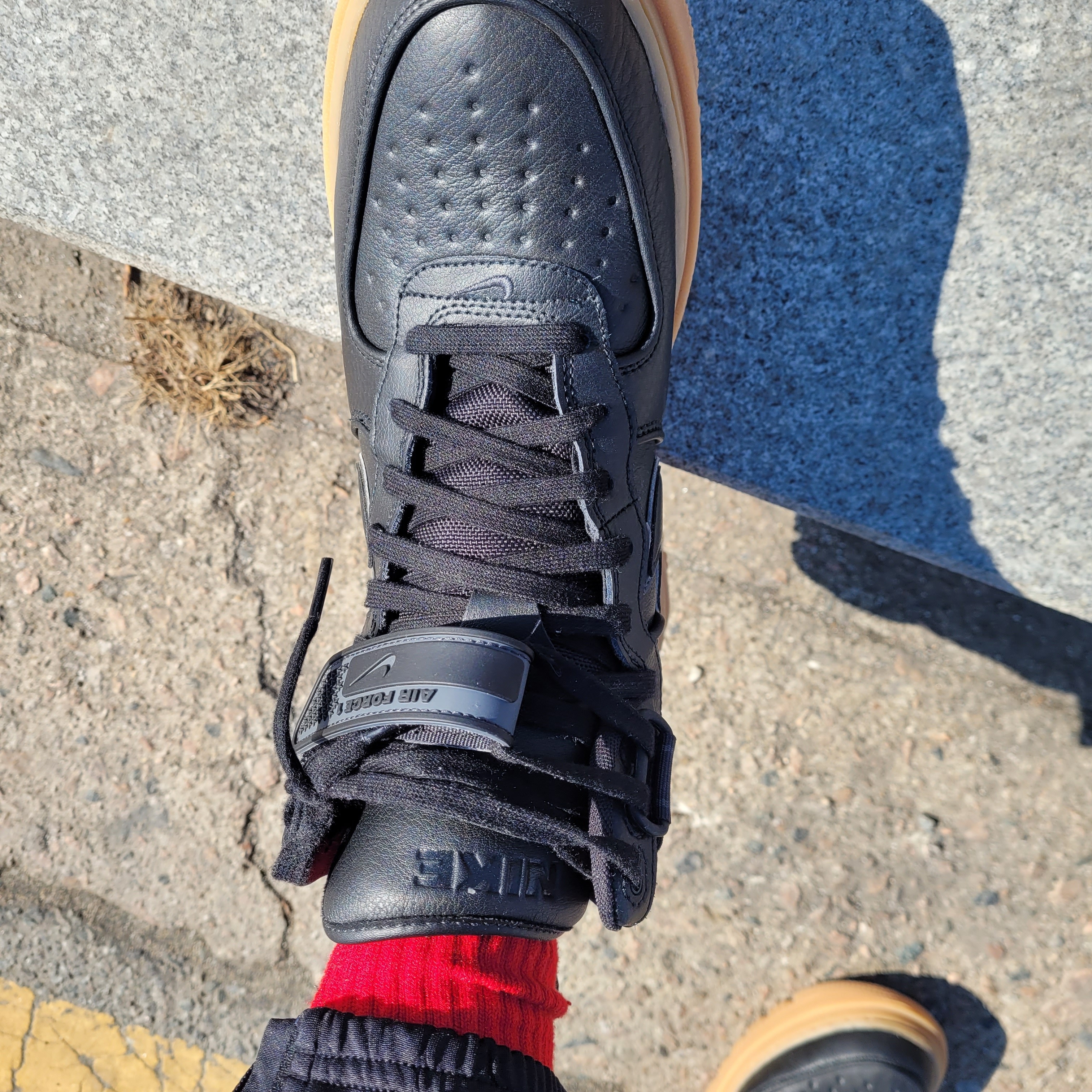 Nike Air Force 1 High Gore-Tex Boot Anthracite 착용 스타일 - 3