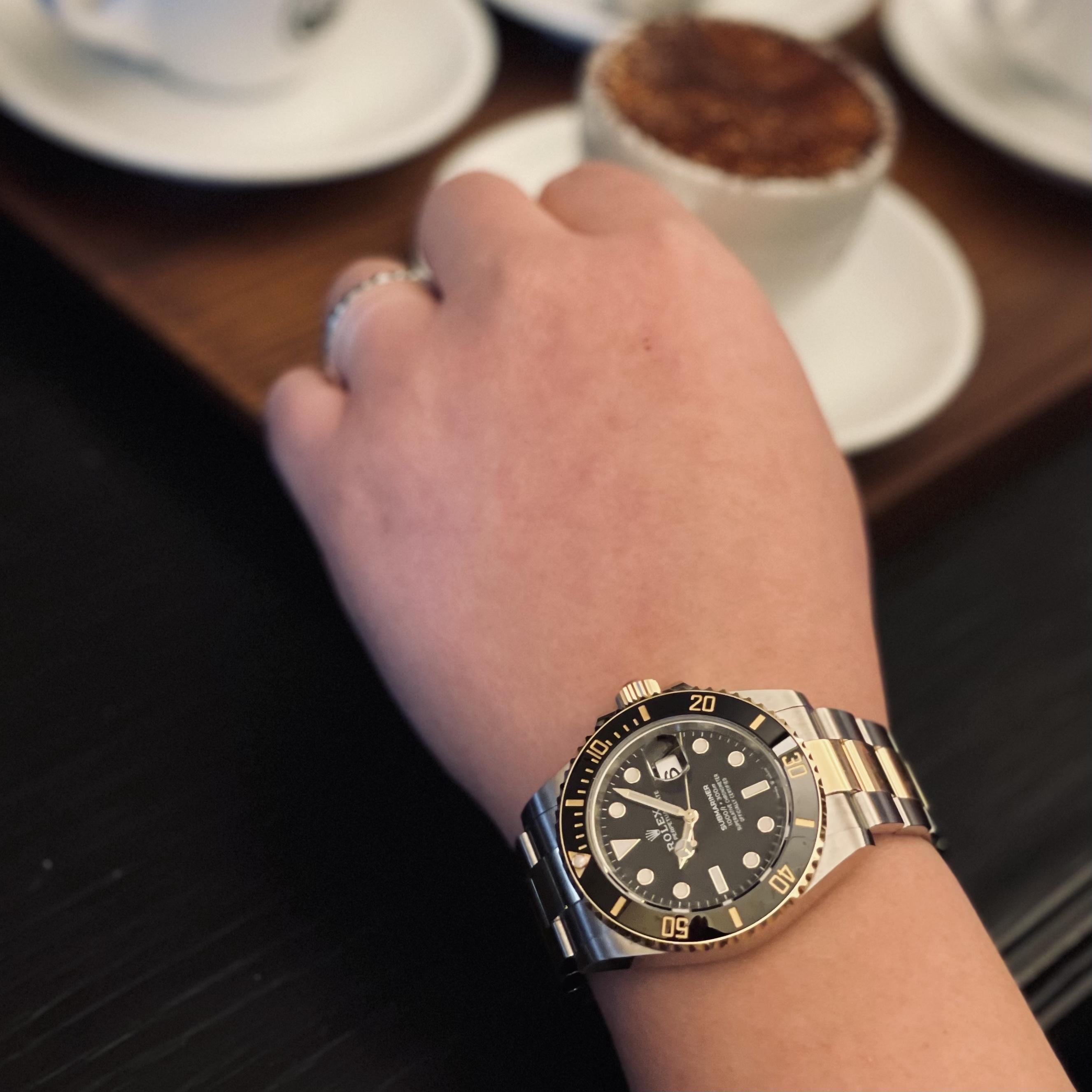 Rolex Submariner Date 41mm 126613LN Black Oyster 착용 스타일