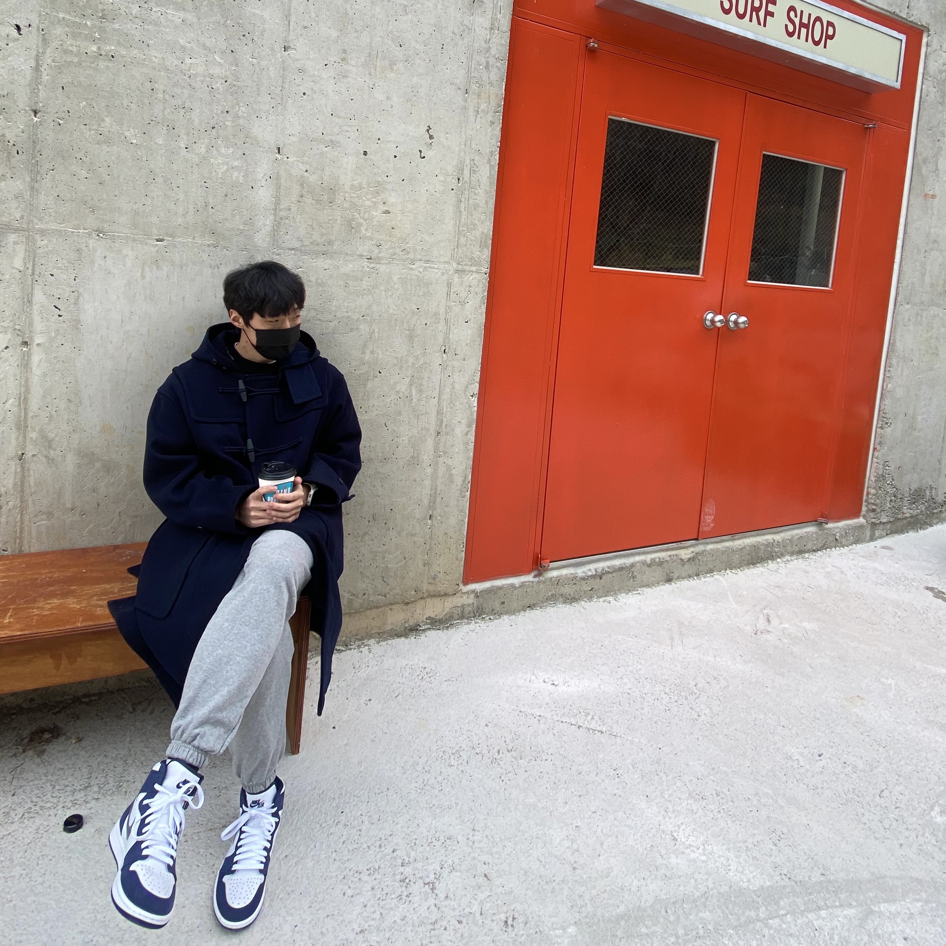 Jordan 1 Retro High OG CO.JP Midnight Navy 착용 스타일 - 2