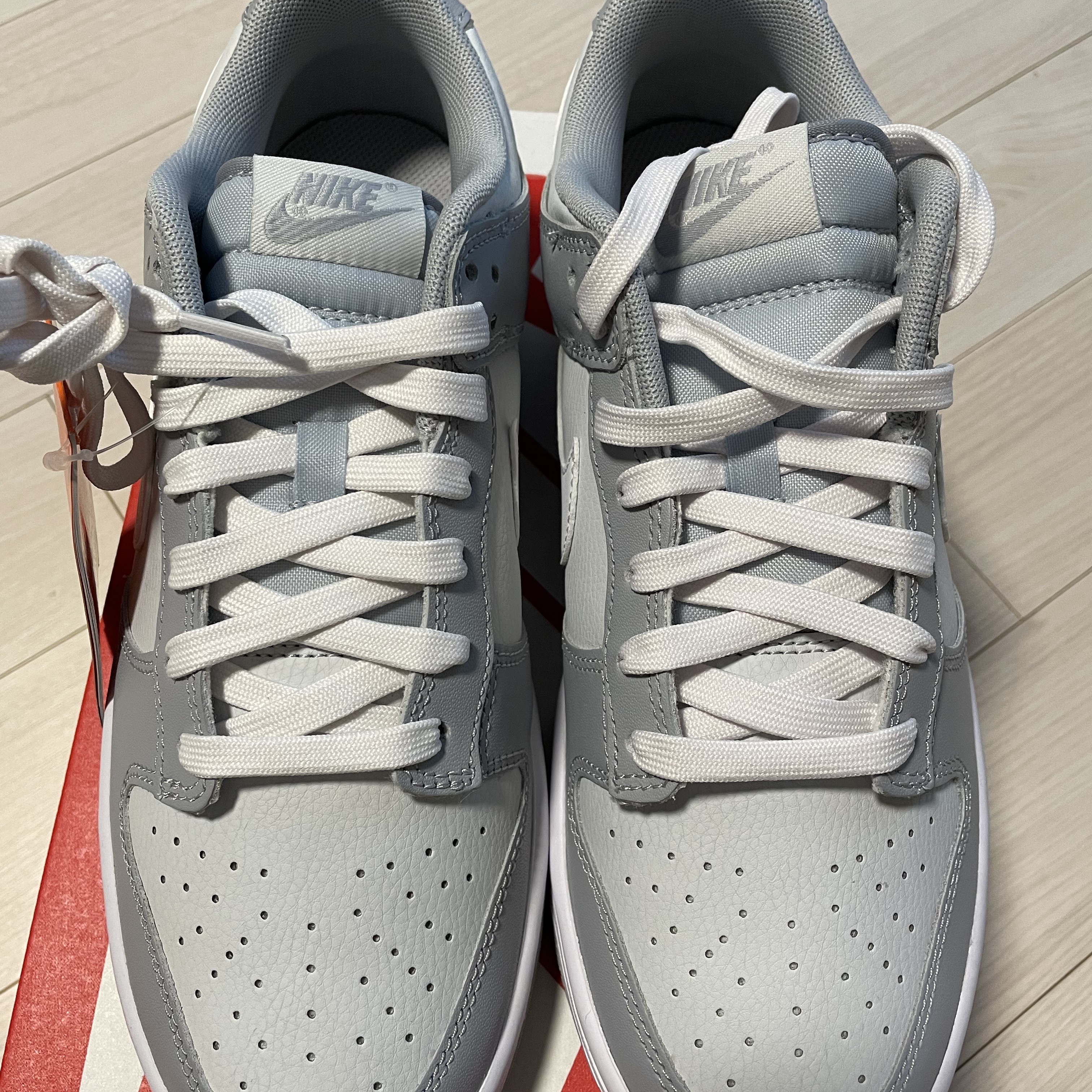 Nike Dunk Low Retro Wolf Grey 착용 스타일 - 4