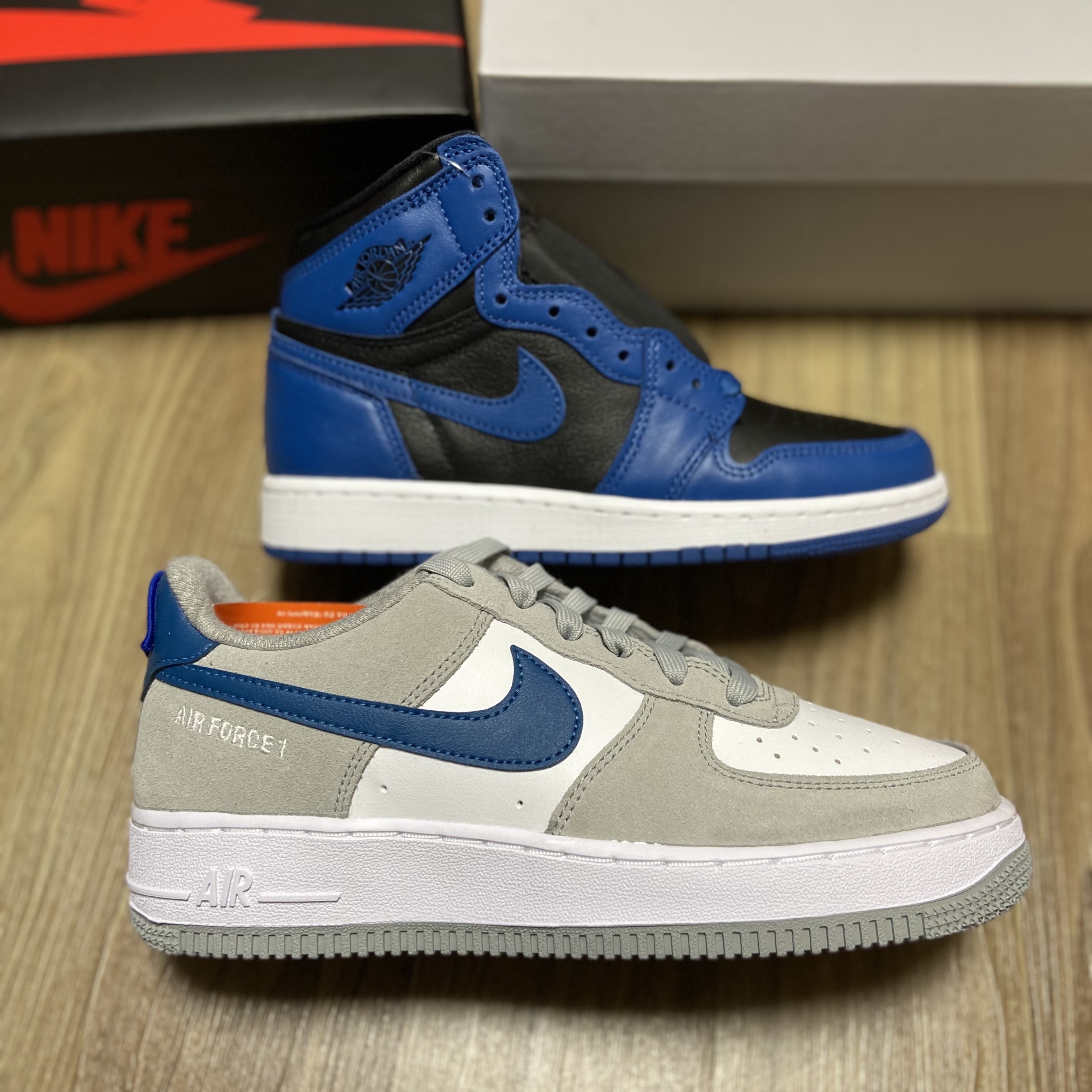 (GS) Jordan 1 Retro High OG Dark Marina Blue, (GS) Nike Air Force 1 LV8 Athletic Club Light Smoke Grey Marina 착용 스타일