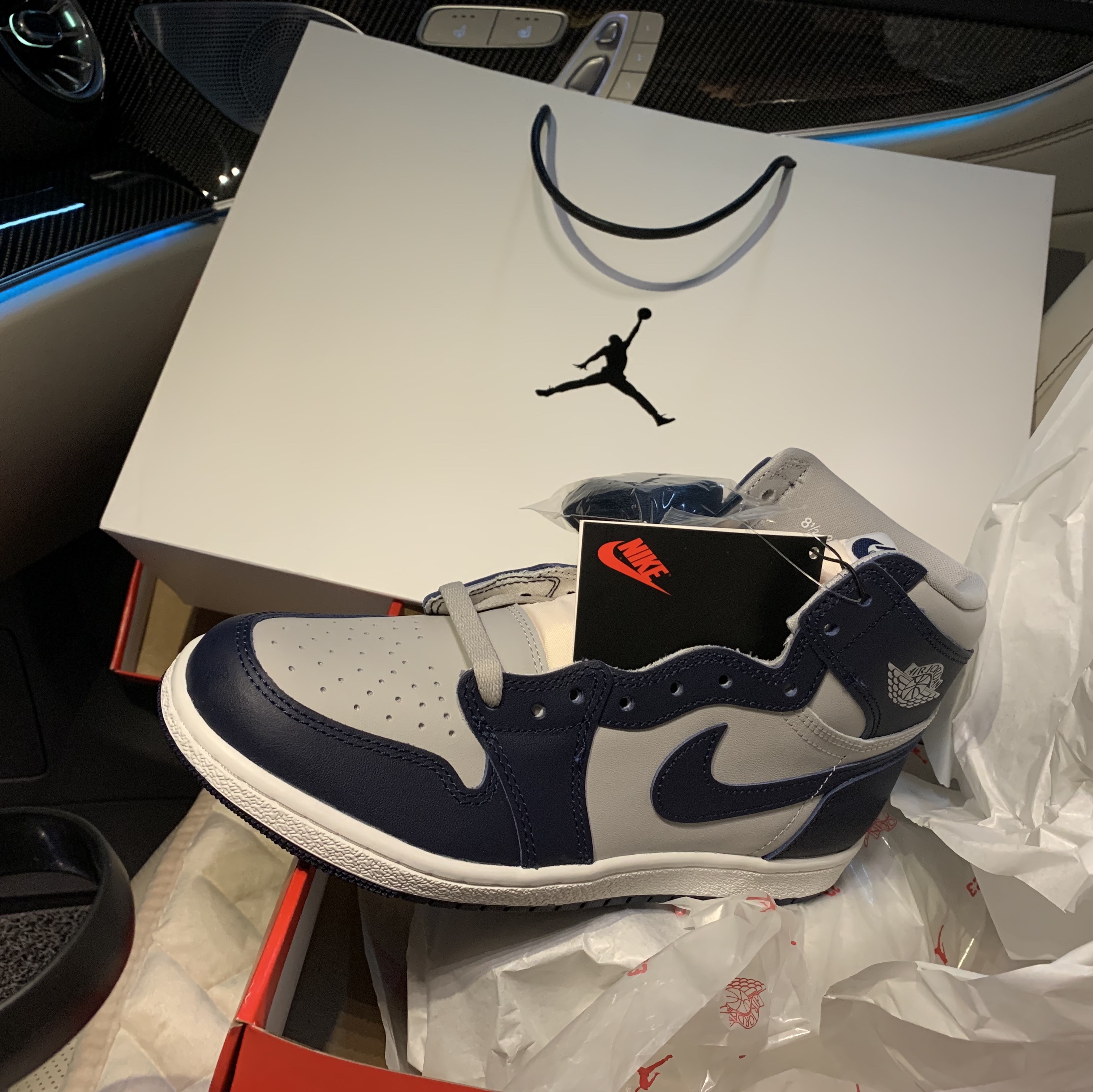 Jordan 1 High 85 College Navy 착용 스타일 - 1