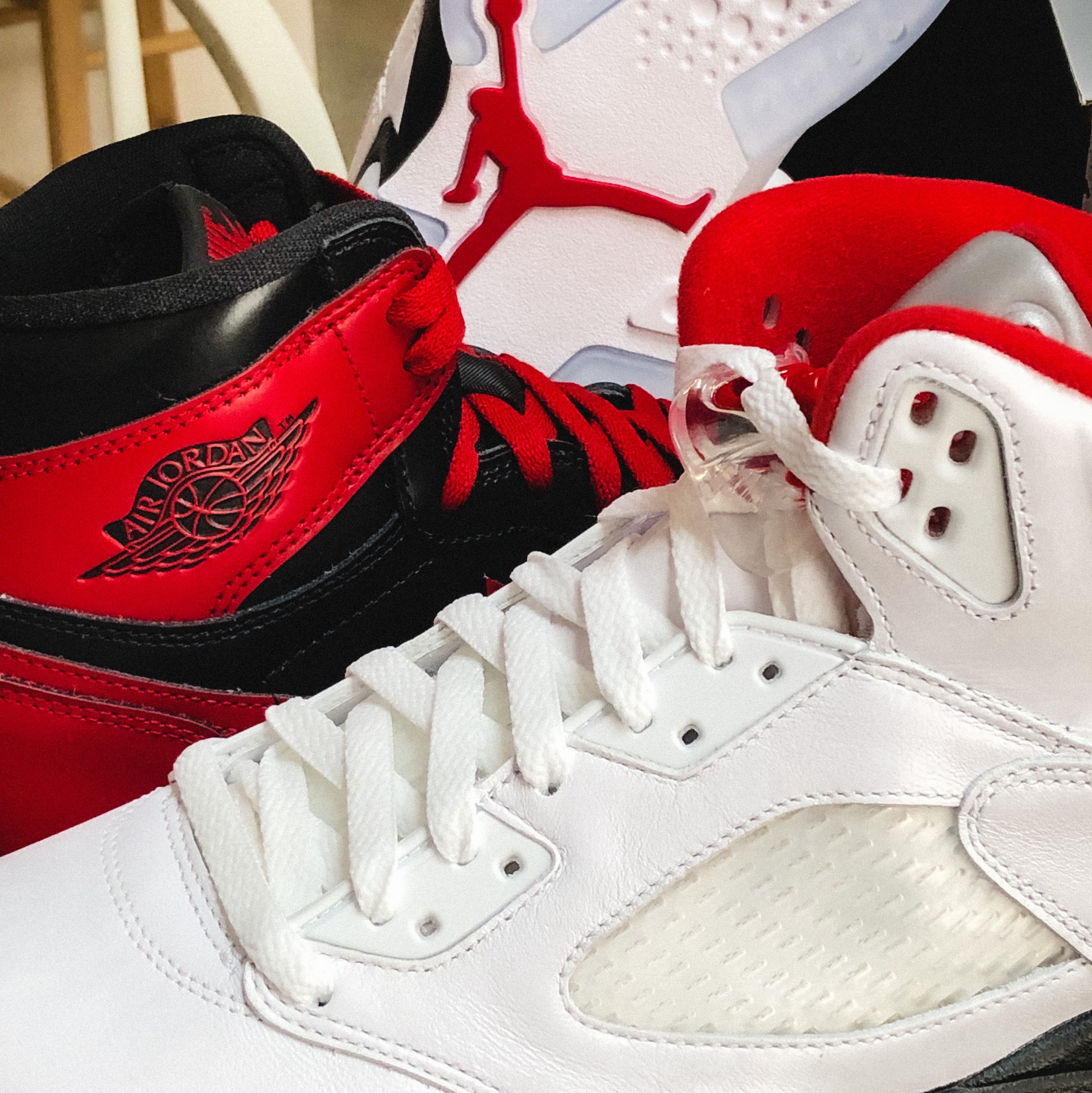 Jordan 5 Retro Fire Red Silver Tongue 2020 착용 스타일 - 2
