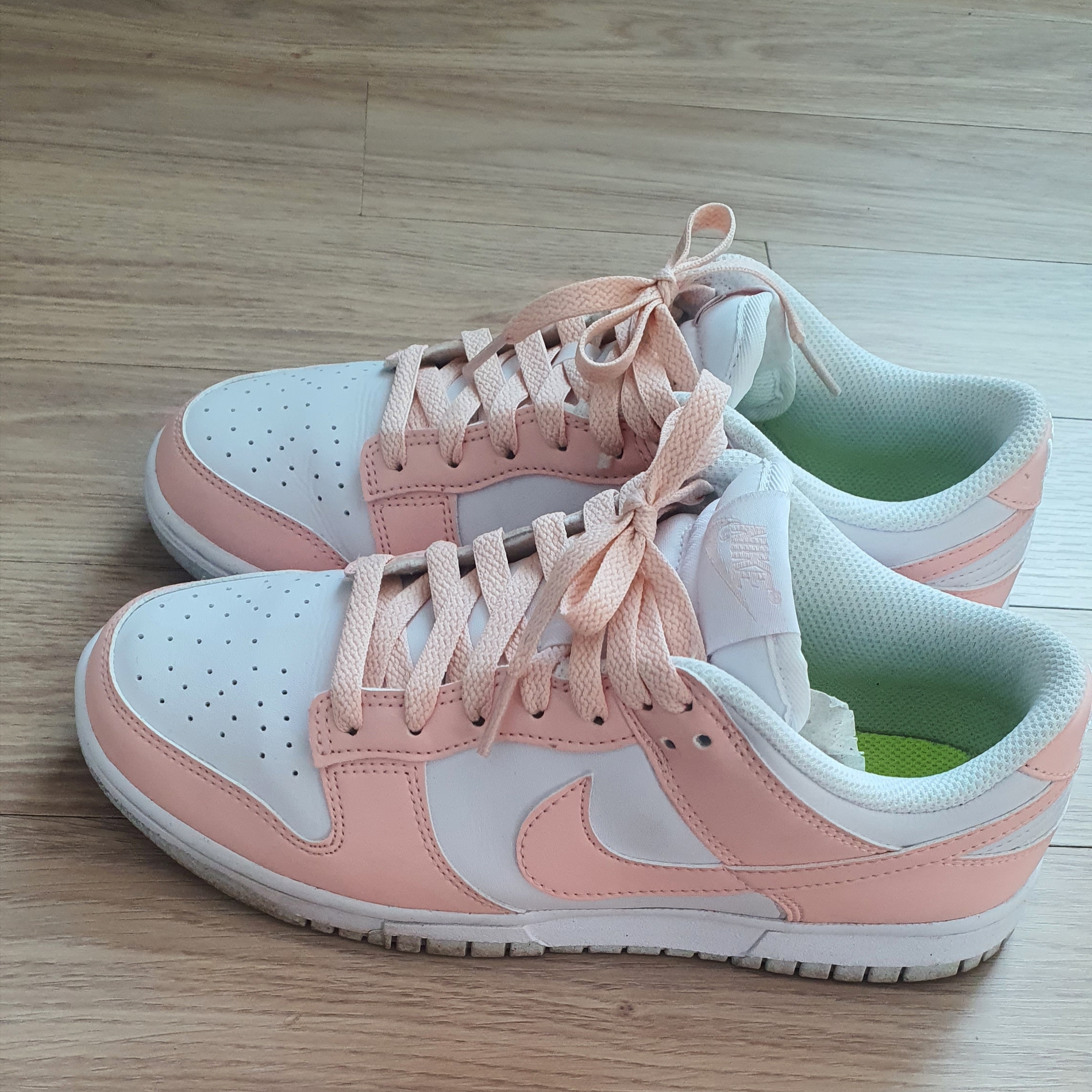 (W) Nike Dunk Low Next Nature Pale Coral 착용 스타일