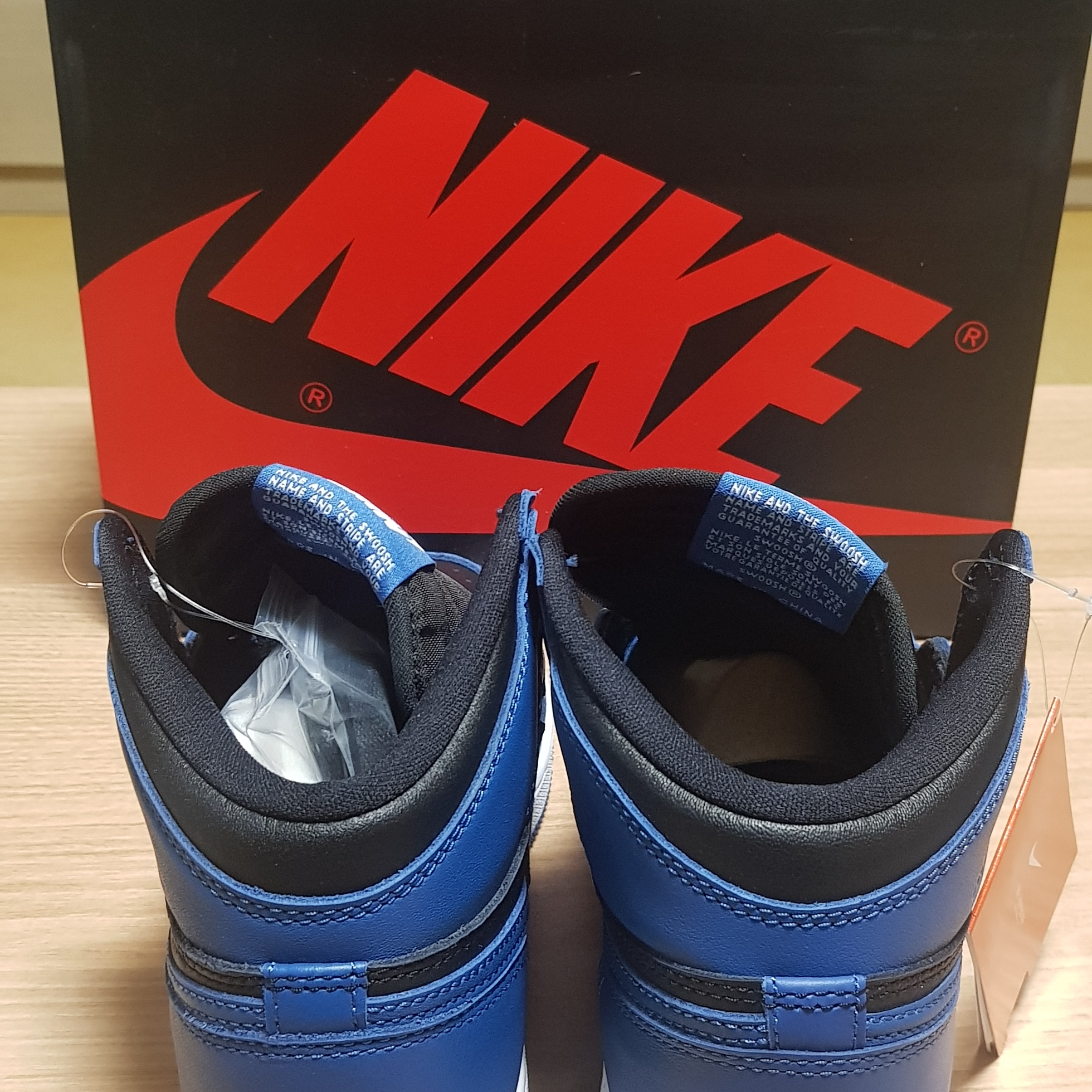 Jordan 1 Retro High OG Dark Marina Blue 착용 스타일 - 2