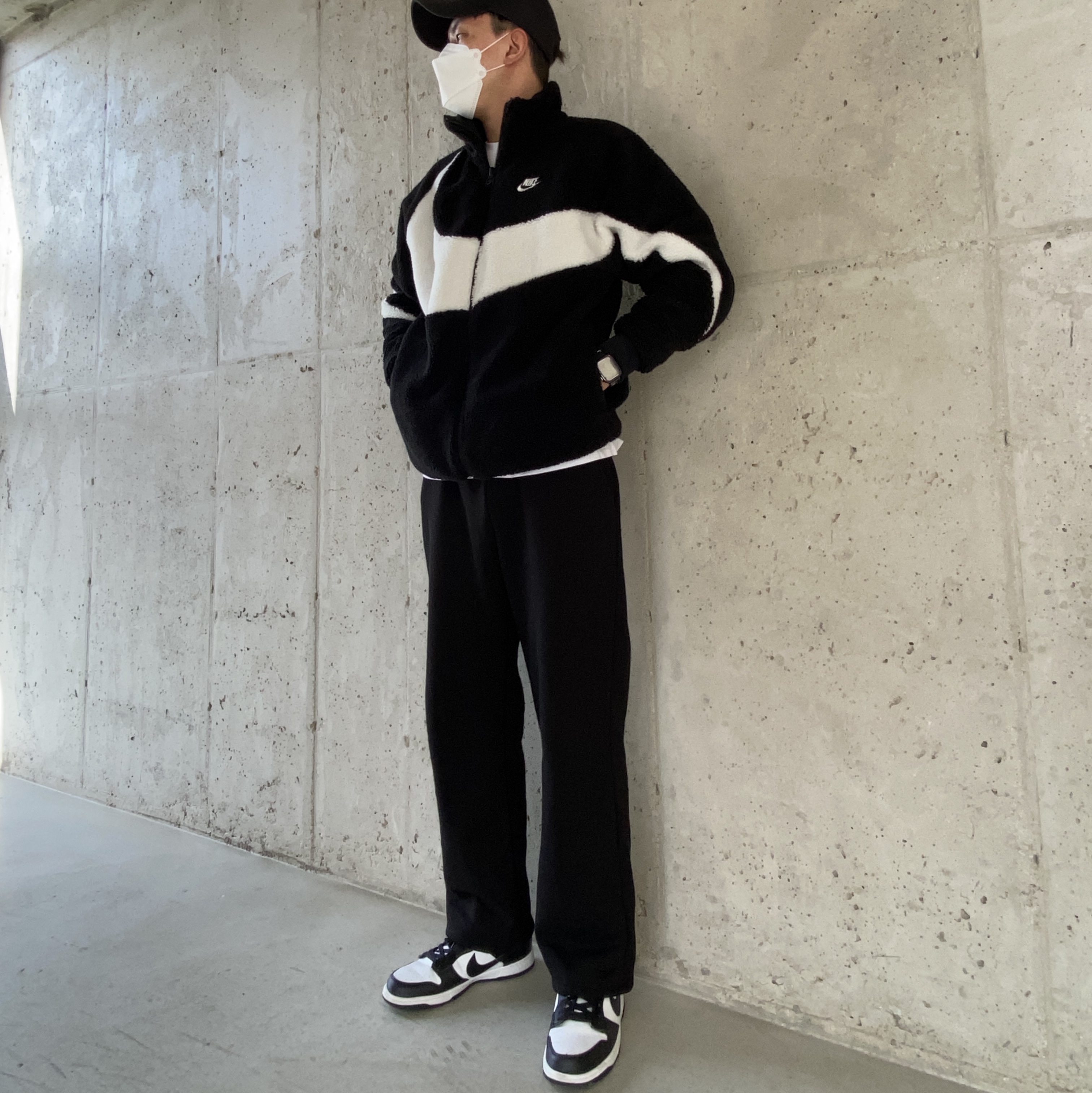 Nike Big Swoosh Full Zip Jacket Black Sail, Nike Dunk Low Retro Black ์ฐฉ์ฉ ์คํ์ผ