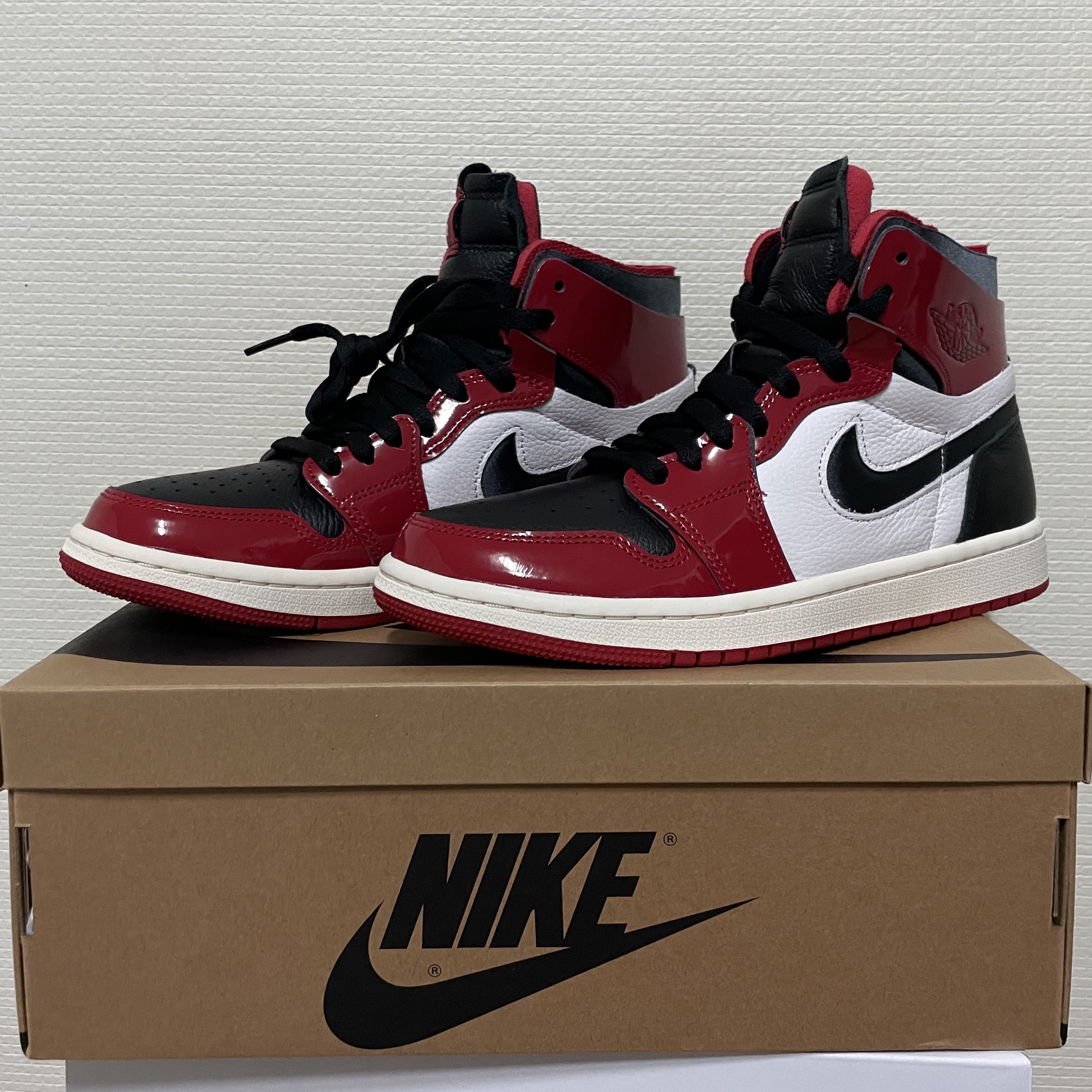 (W) Jordan 1 Zoom Air CMFT Gym Red Black 착용 스타일