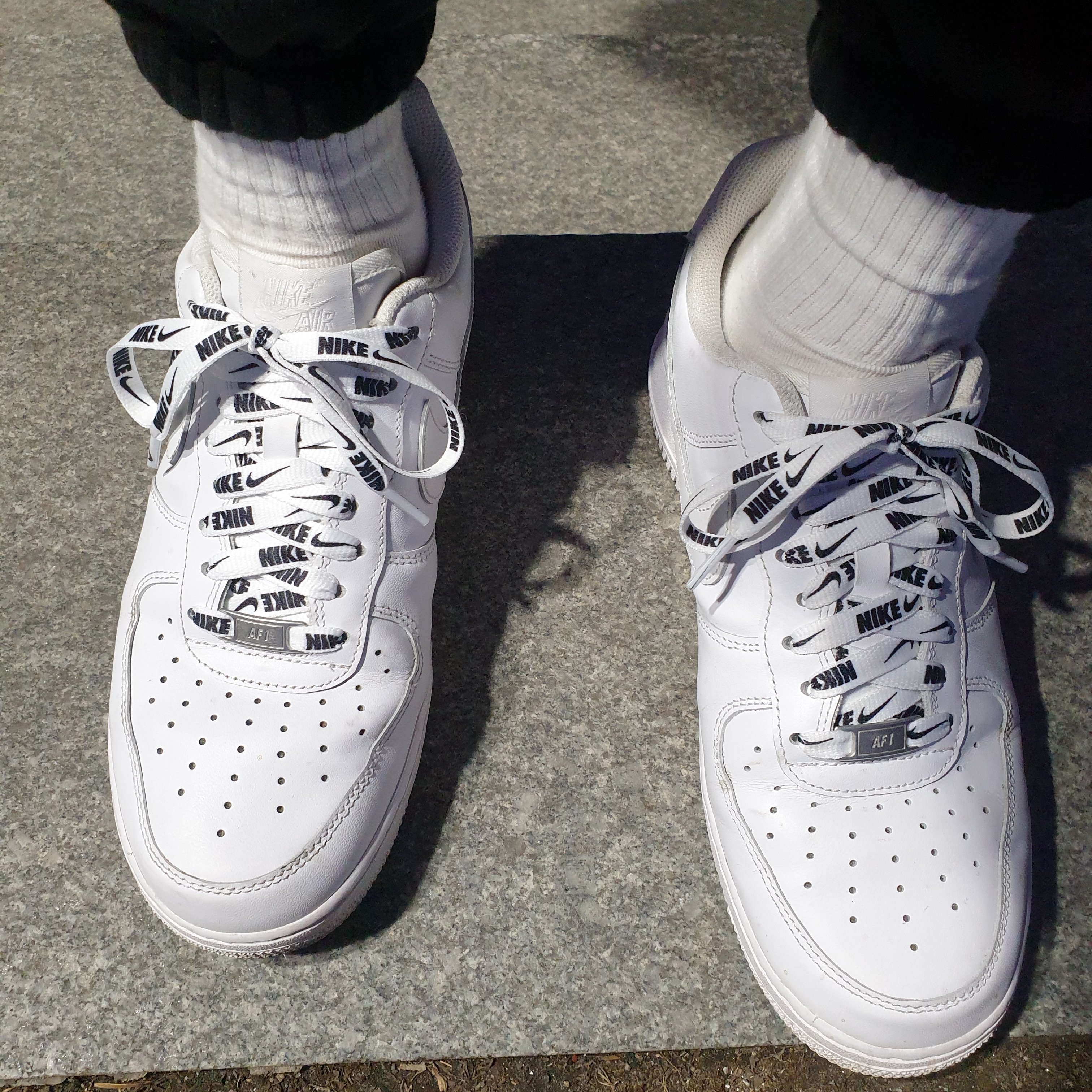 Nike Air Force 1 '07 Low White 착용 스타일