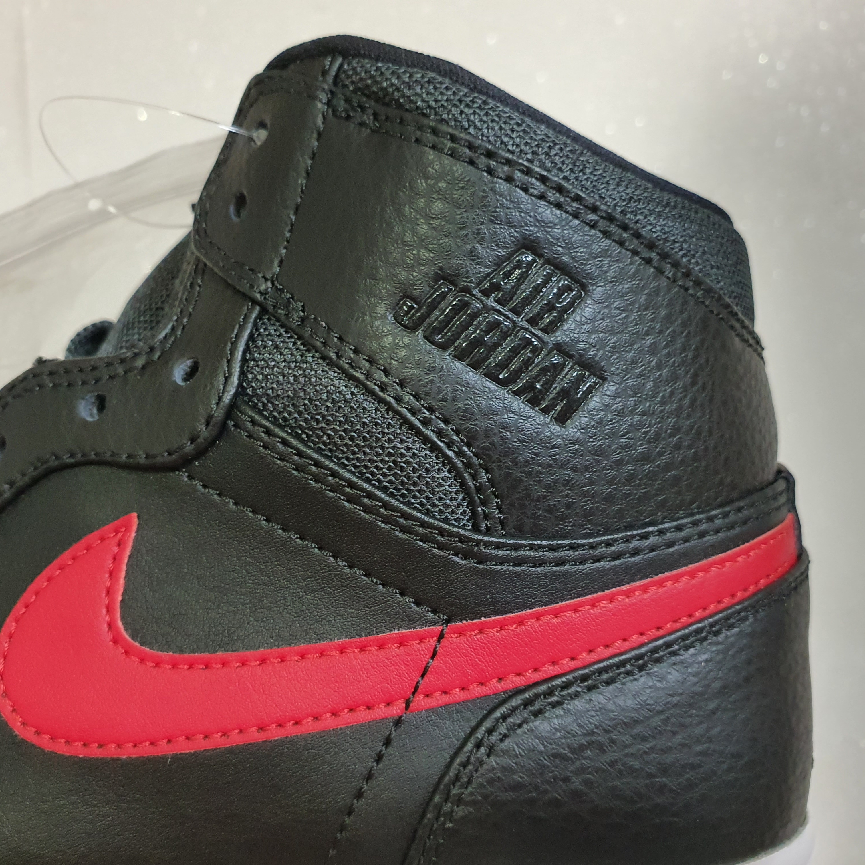 Jordan 1 Retro High Rare Air Bred 착용 스타일