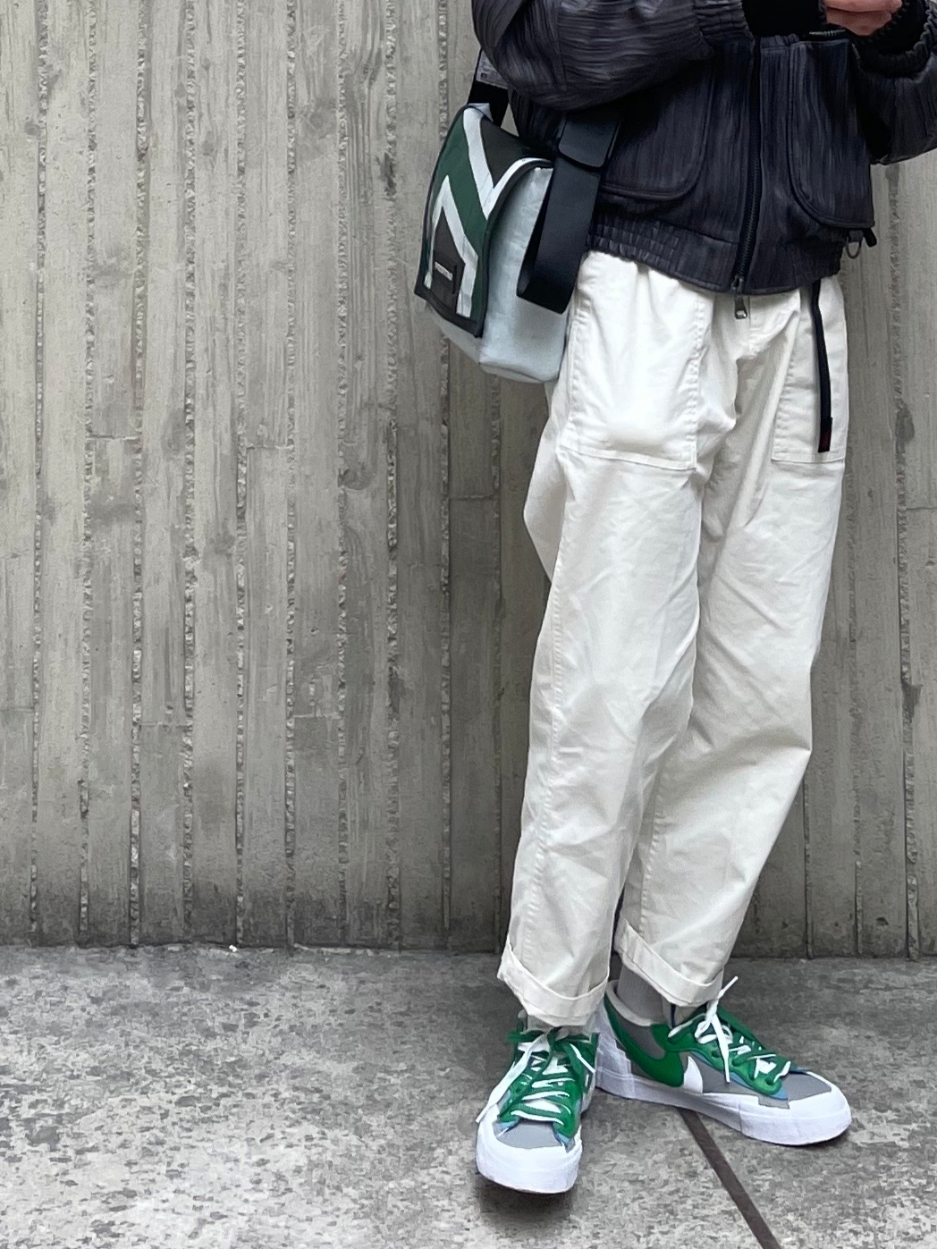 Nike x Sacai Blazer Low Classic Green 착용 스타일 - 3