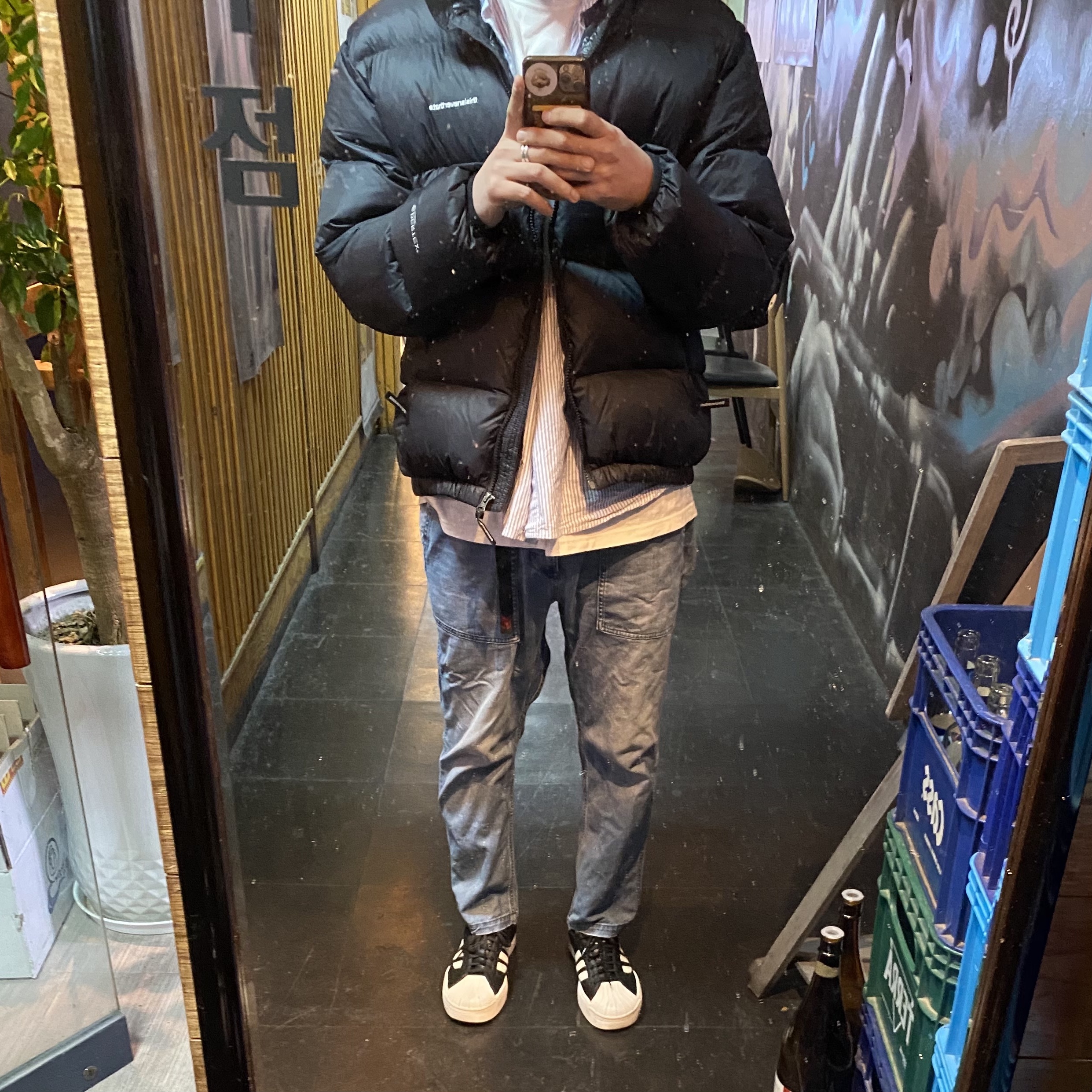 Y-3 Yohji Star Black White 착용 스타일