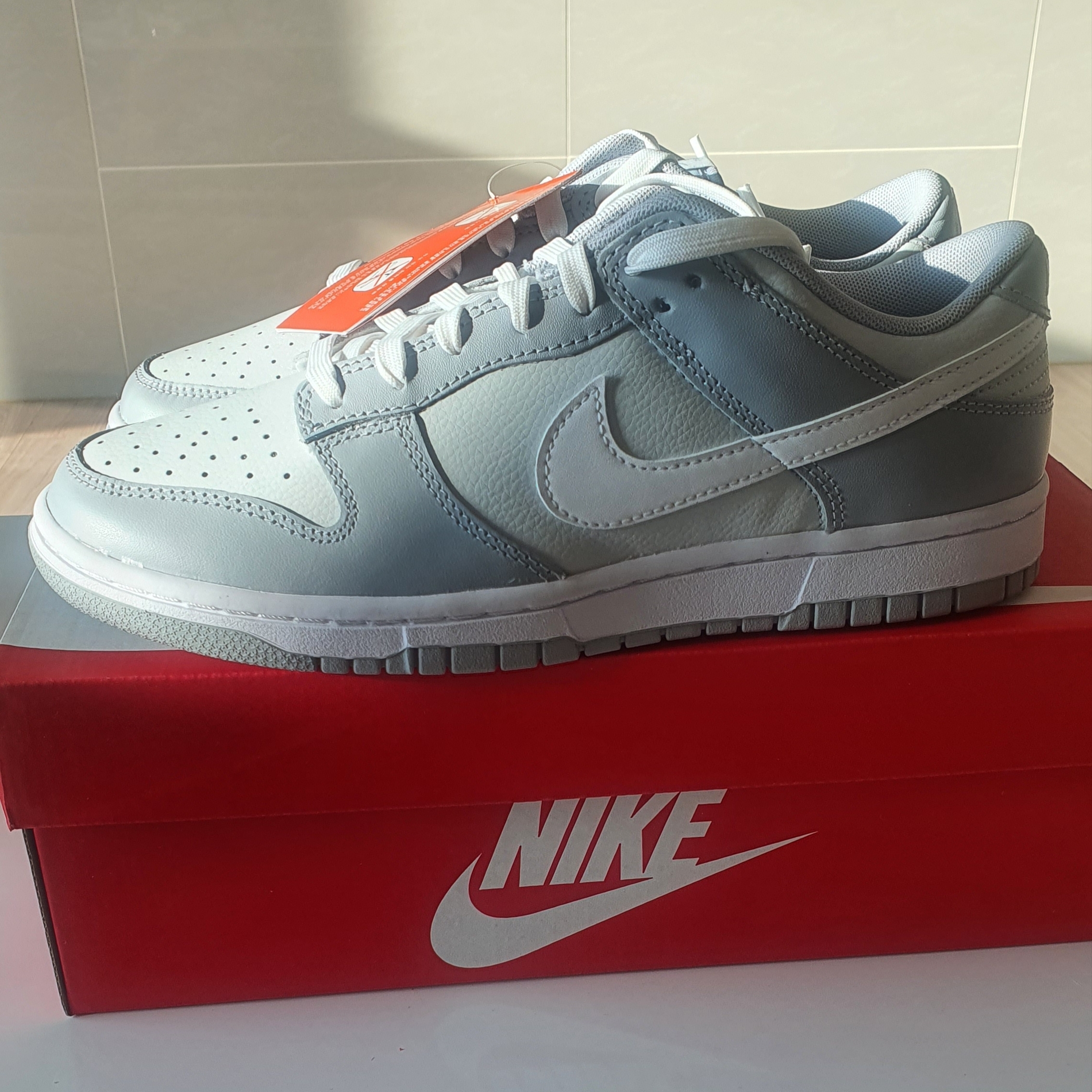Nike Dunk Low Retro Wolf Grey 착용 스타일