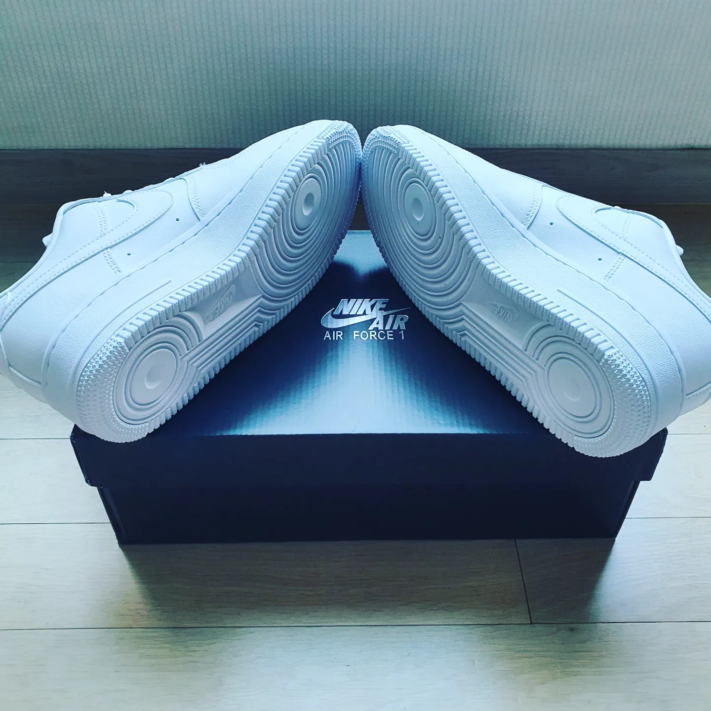 (W) Nike Air Force 1 '07 LX White Pendant 착용 스타일 - 5