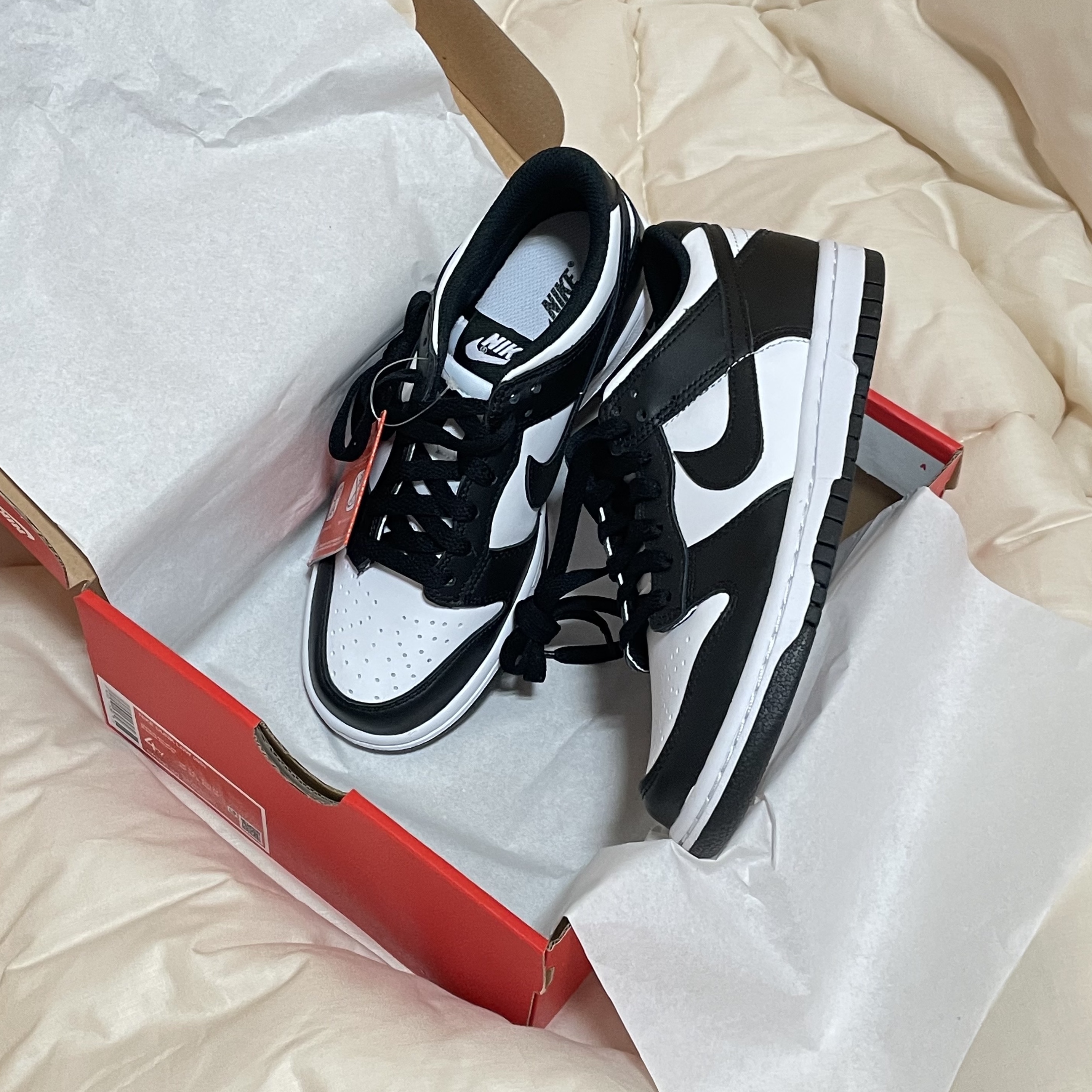 Nike Dunk Low Retro Black, (W) Nike Dunk Low Black 착용 스타일