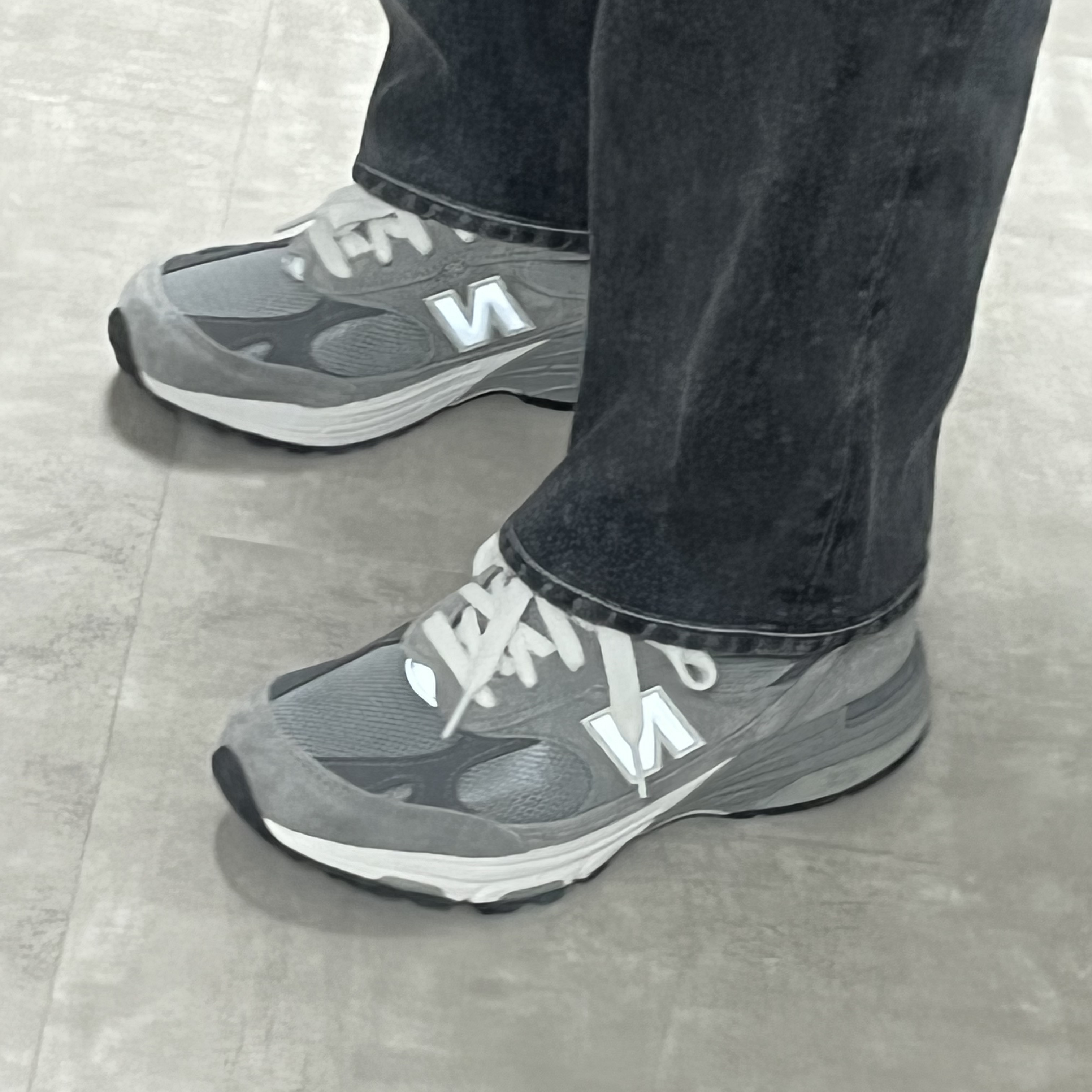 New Balance 993 Made in USA Grey - D Standard 착용 스타일 - 3