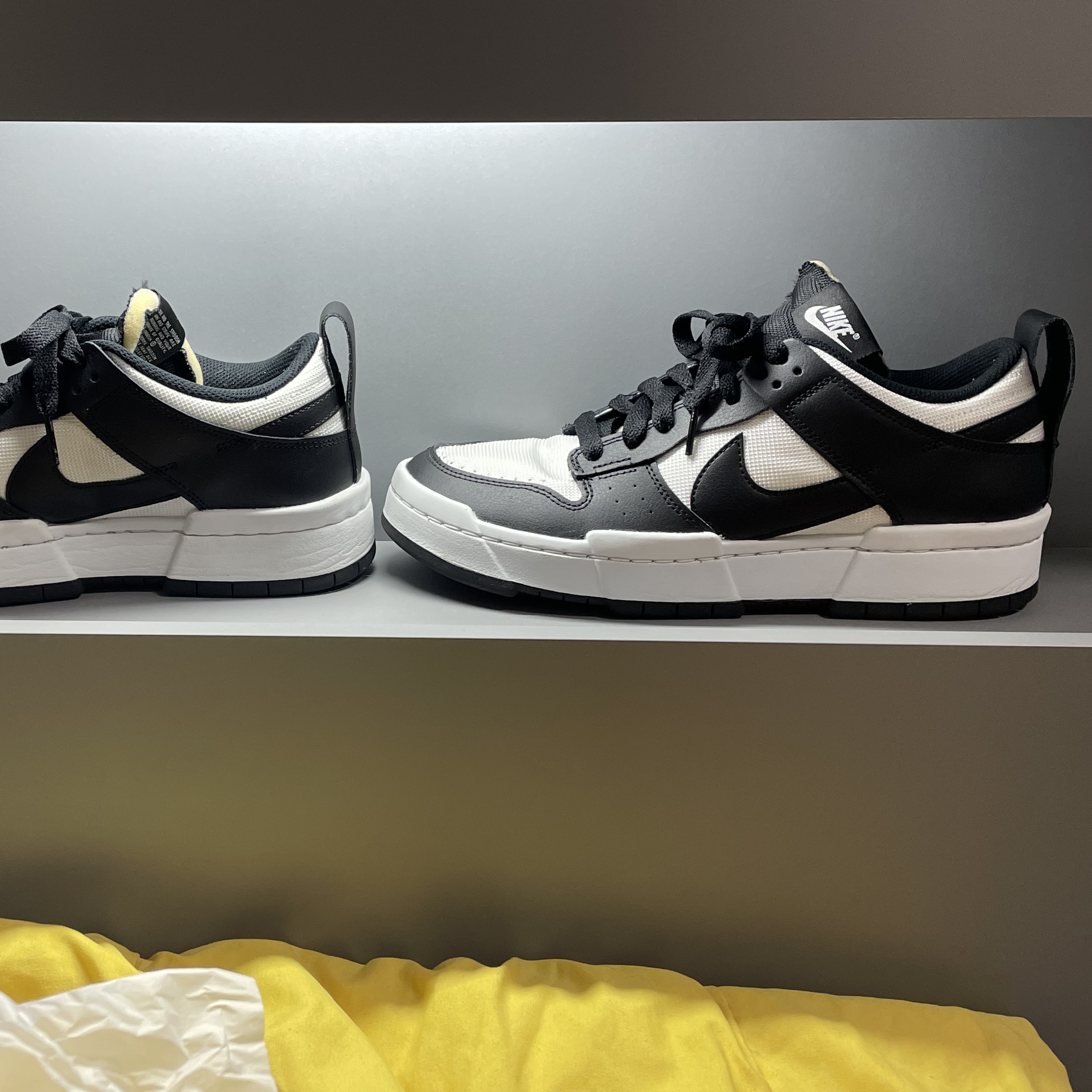 (W) Nike Dunk Low Disrupt Black White 착용 스타일