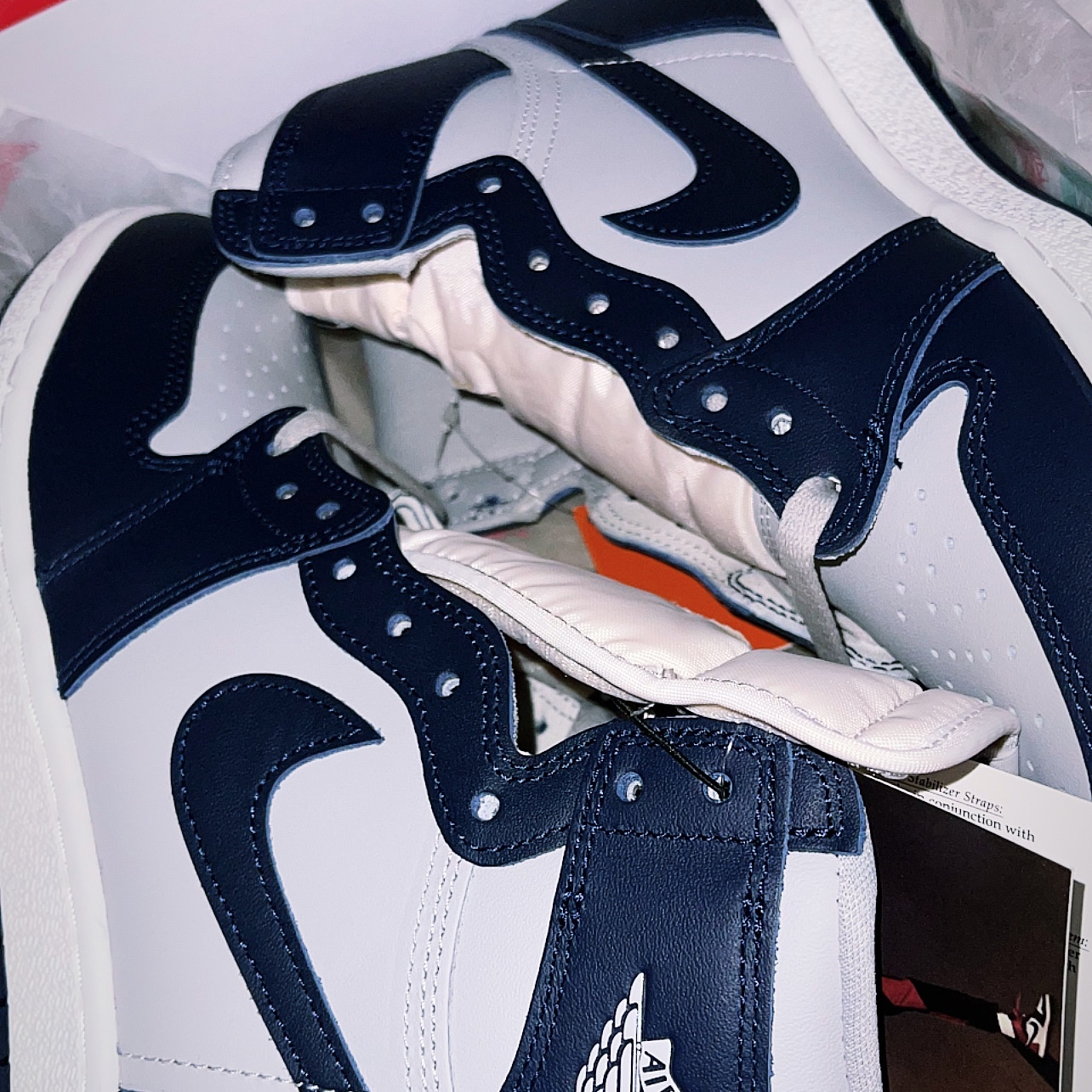 Jordan 1 High 85 College Navy 착용 스타일 - 1