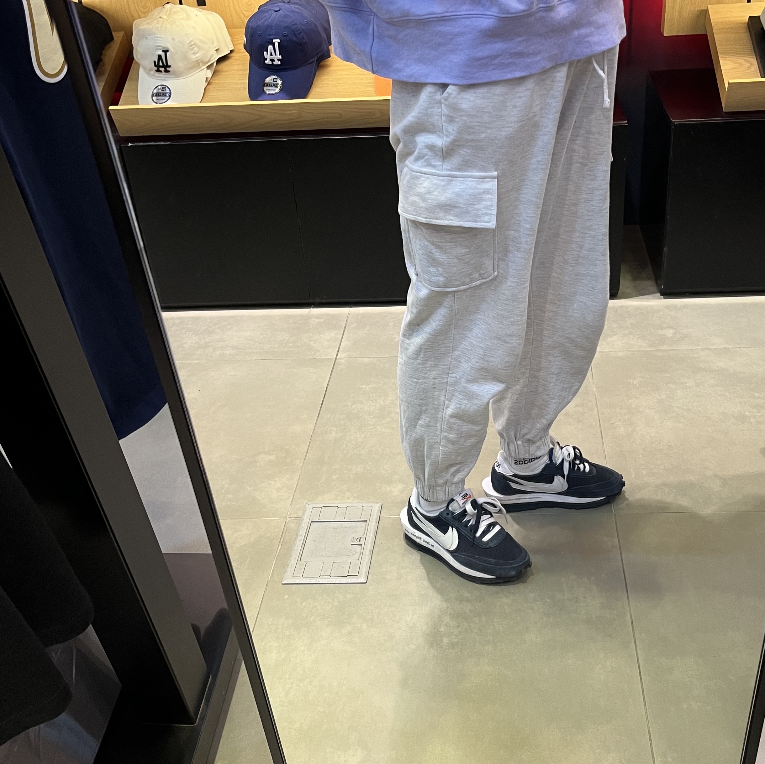 Nike x Sacai x Fragment LDWaffle Blackened Blue 착용 스타일 - 3