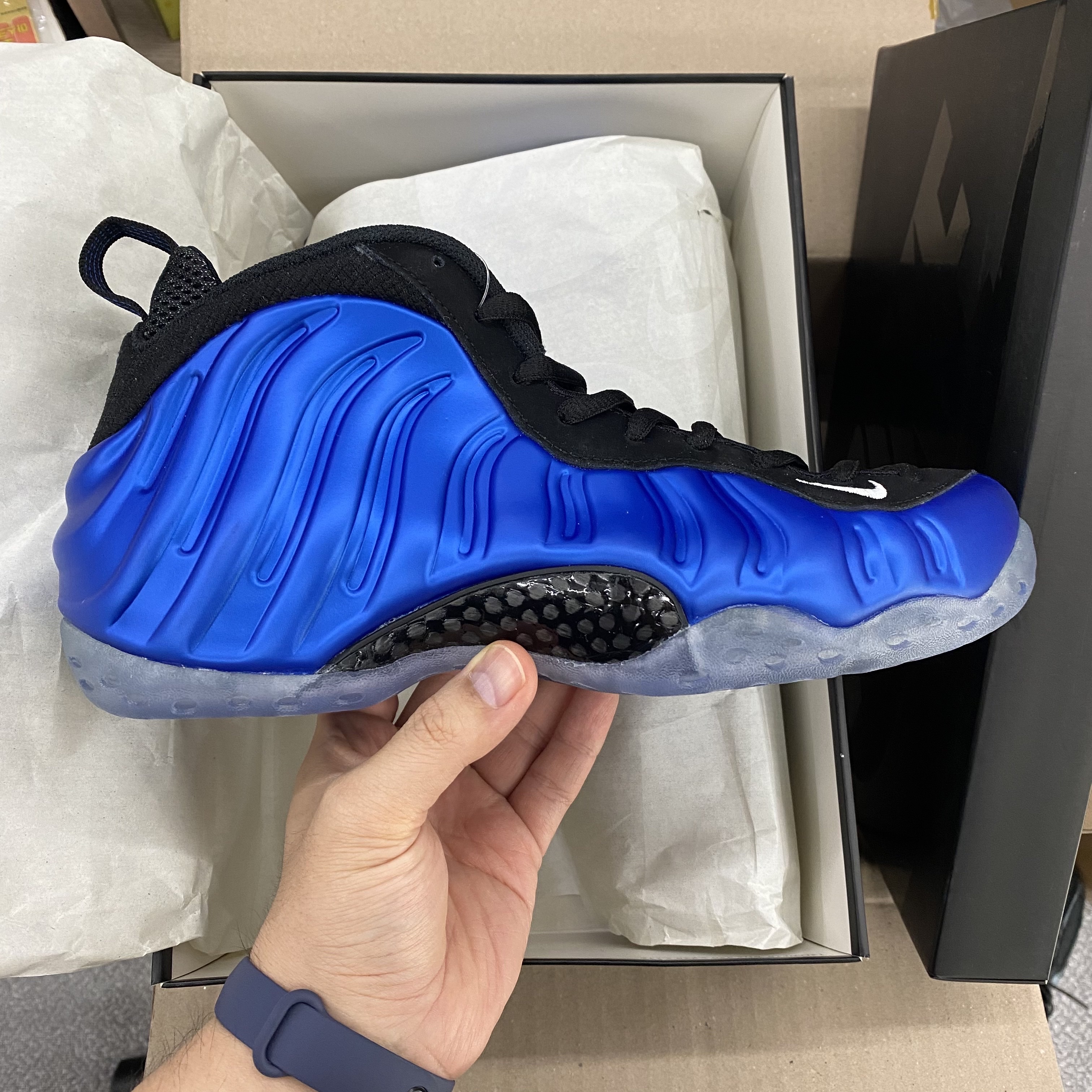 Nike Air Foamposite One XX Royal 착용 스타일