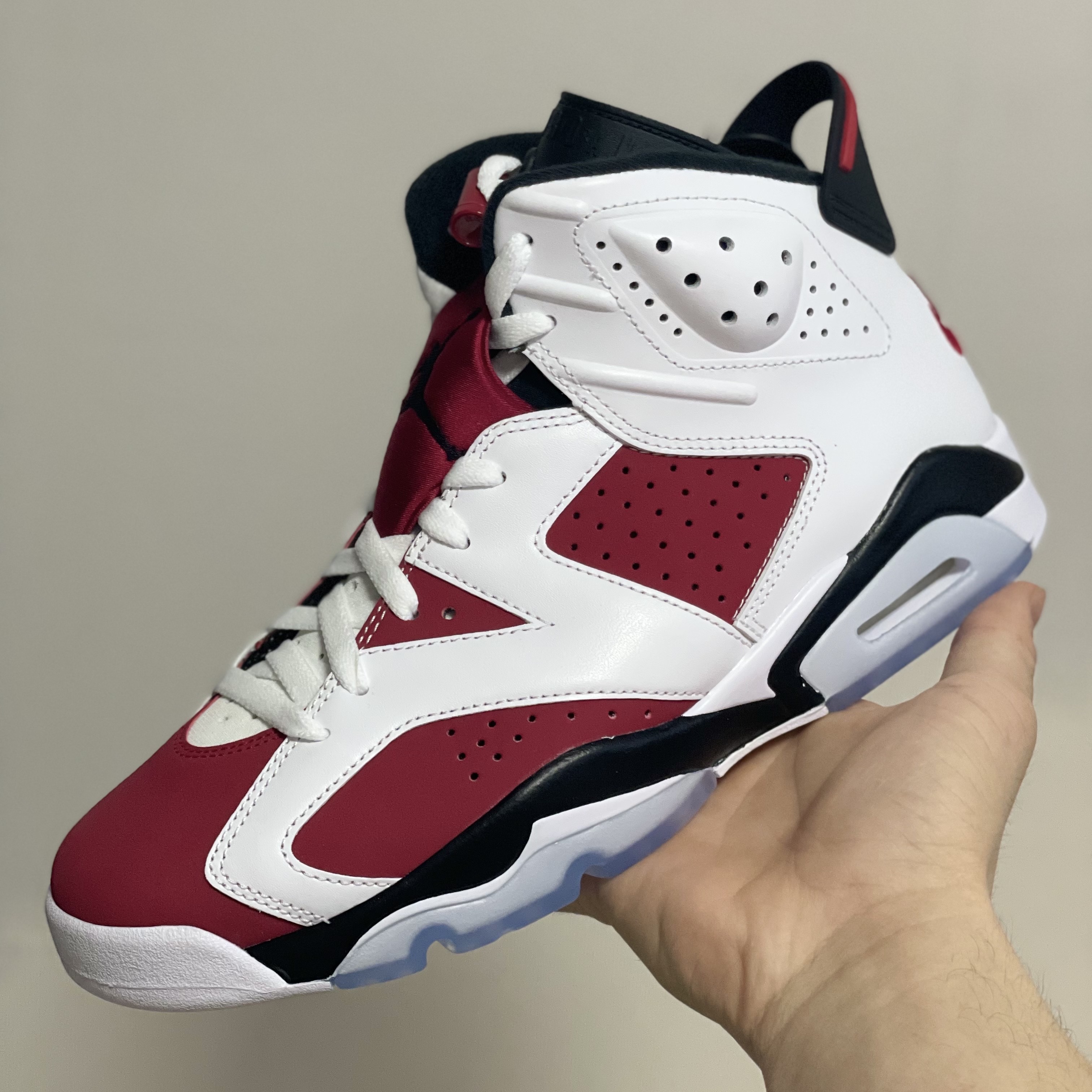 Jordan 6 Retro Carmine 2021 착용 스타일