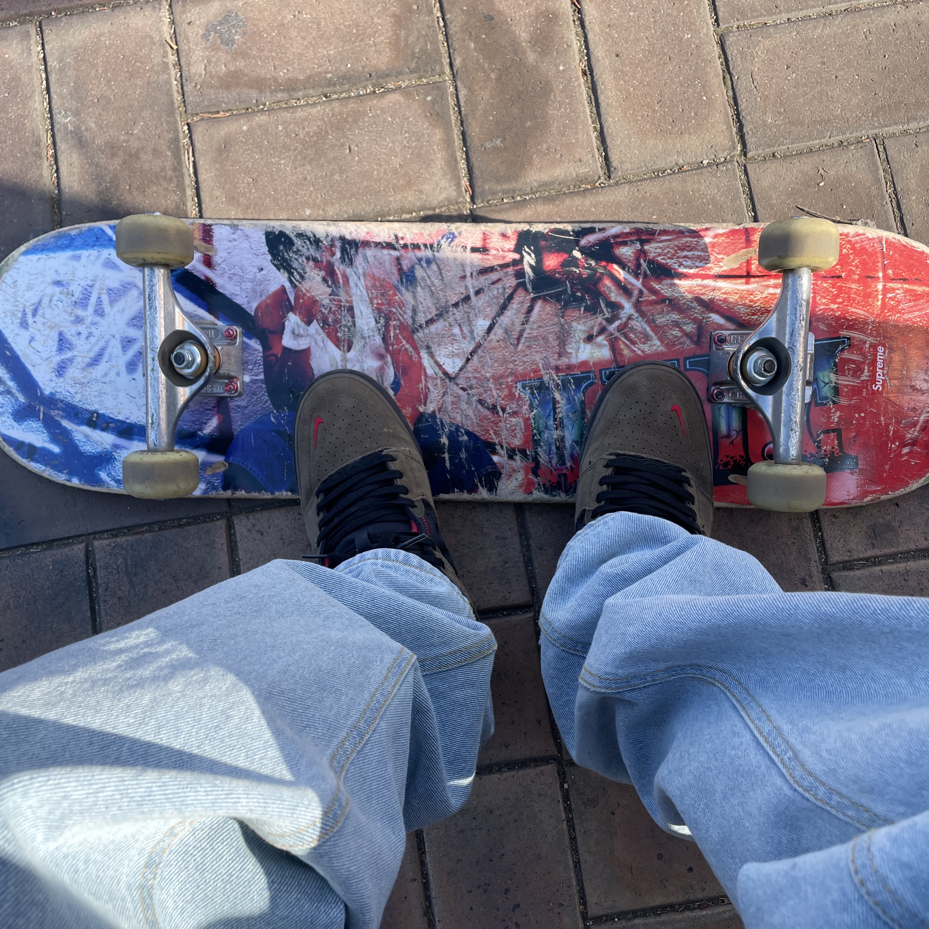 Nike SB Ishod Wair Light Olive, Supreme HNIC Skateboard Deck Multi-Color - 21SS 착용 스타일 - 1