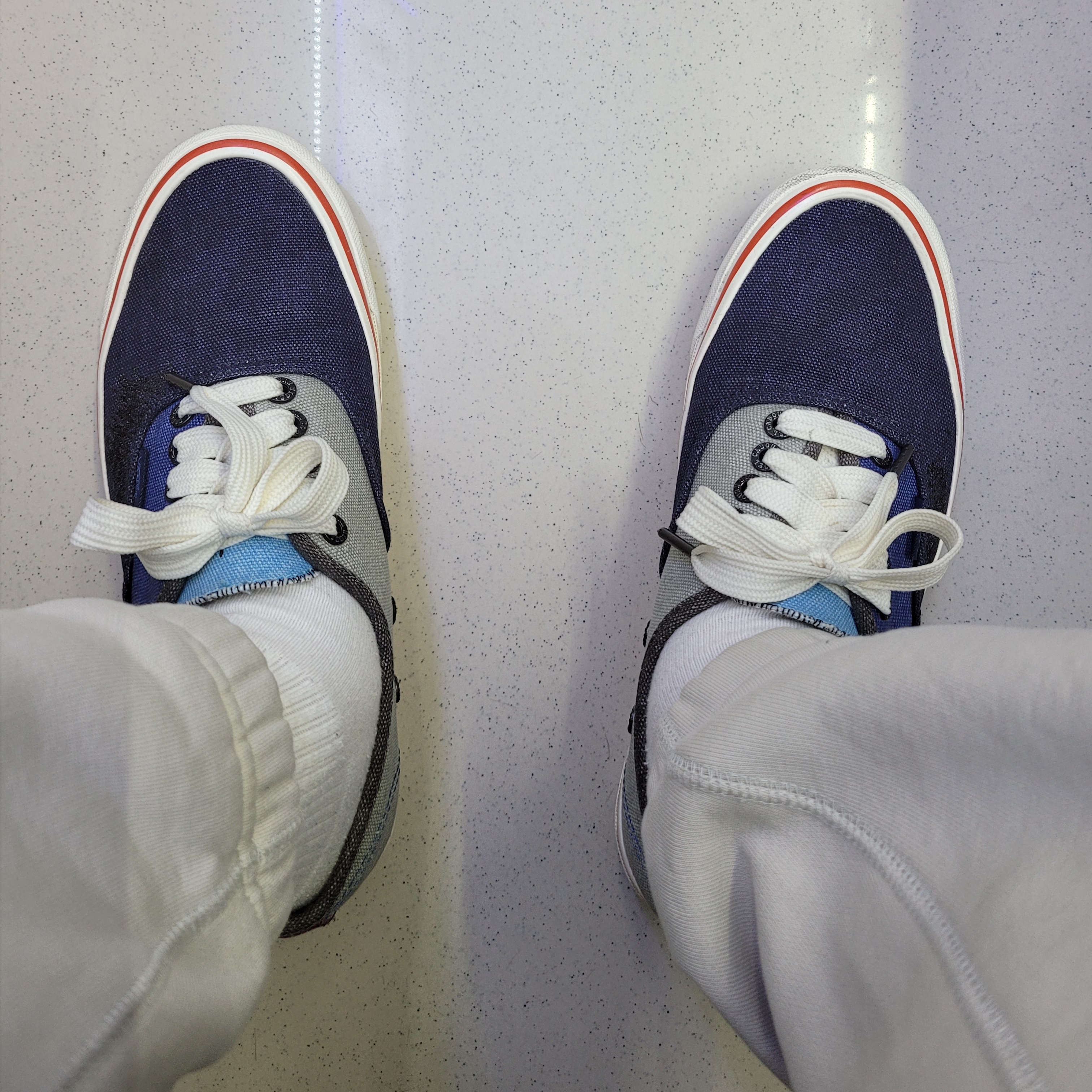 Vans Vault x Nigel Cabourn OG Authentic LX Crazy Navy Mix 착용 스타일 - 2