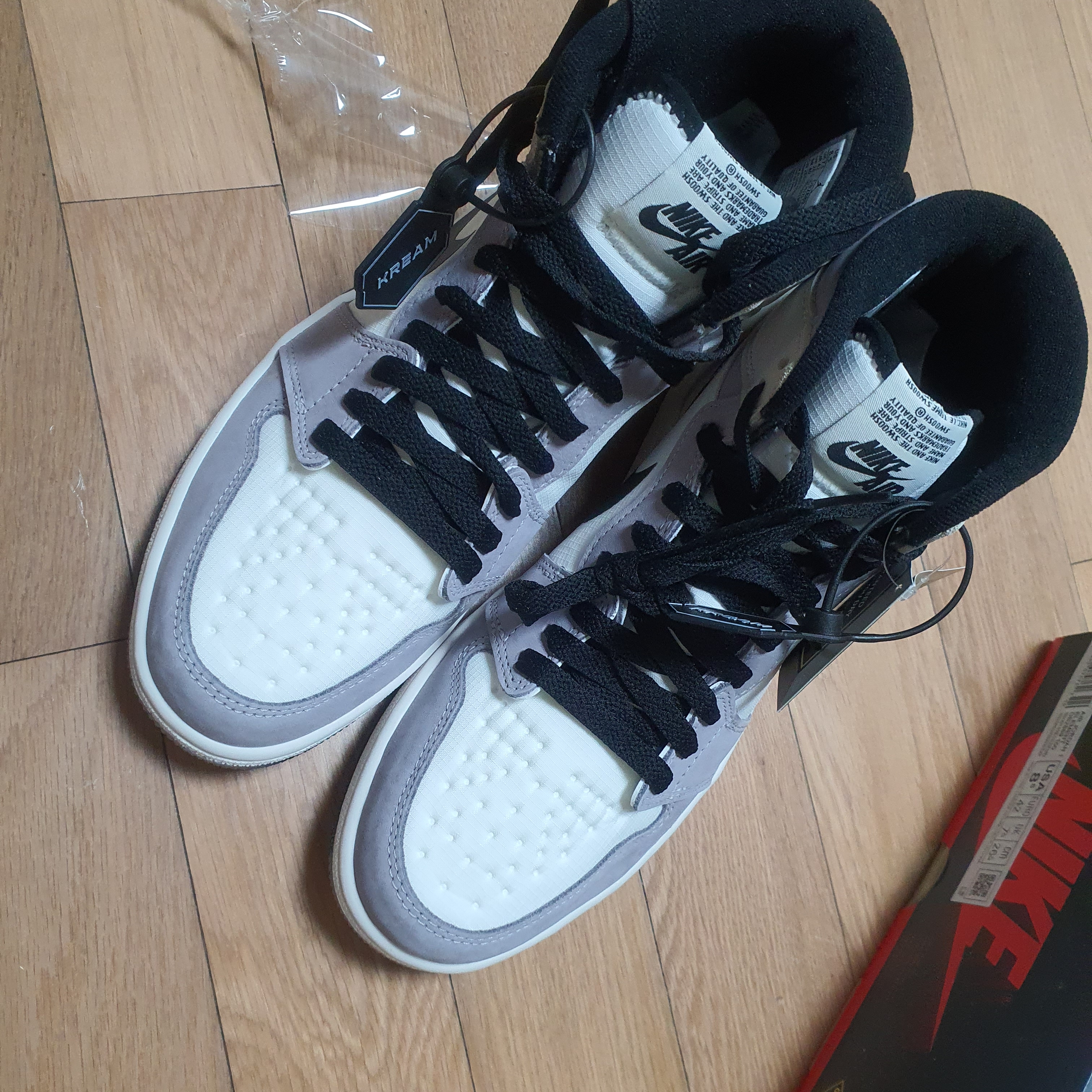 Jordan 1 Element Gore-Tex Sail 착용 스타일 - 2