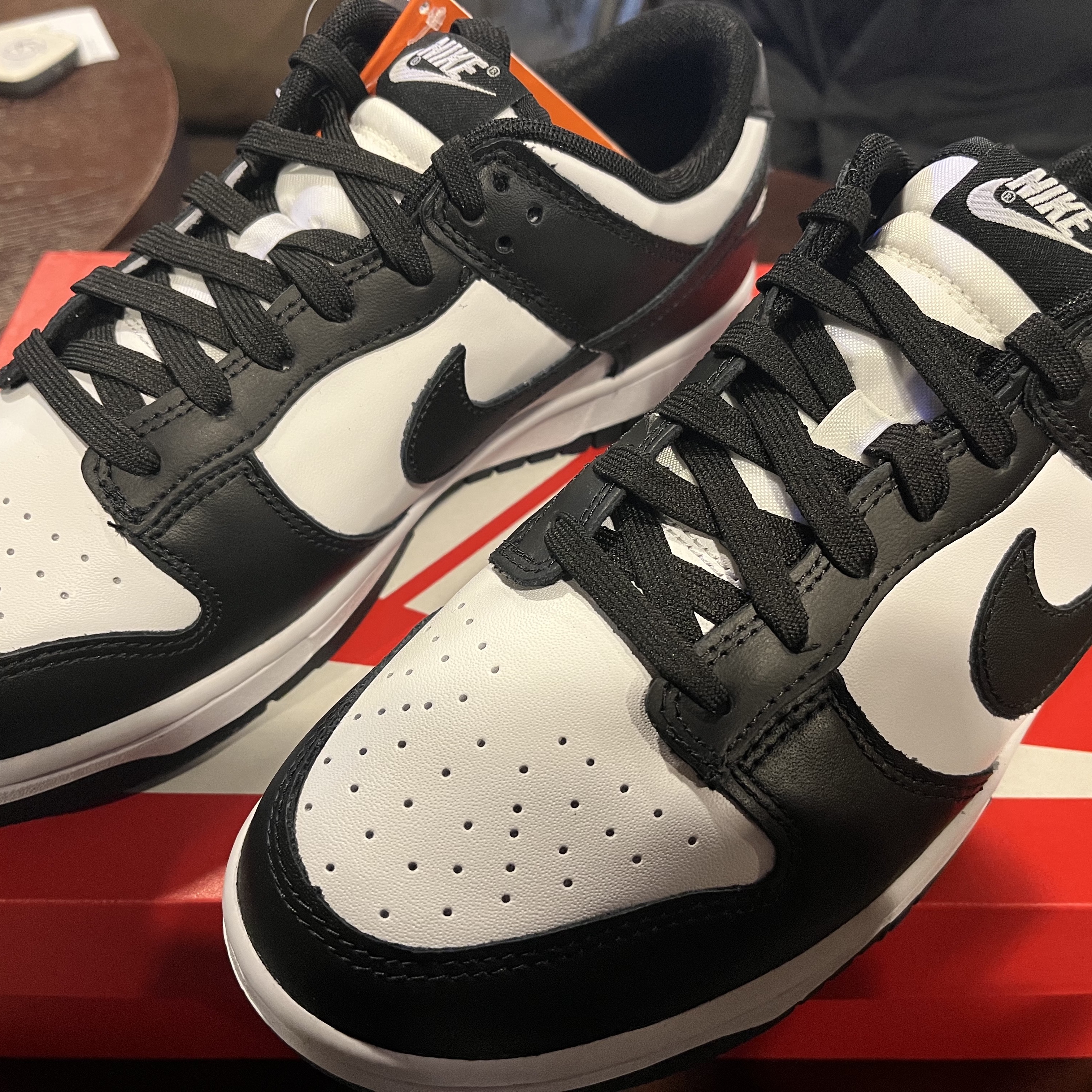 Nike Dunk Low Retro Black 착용 스타일