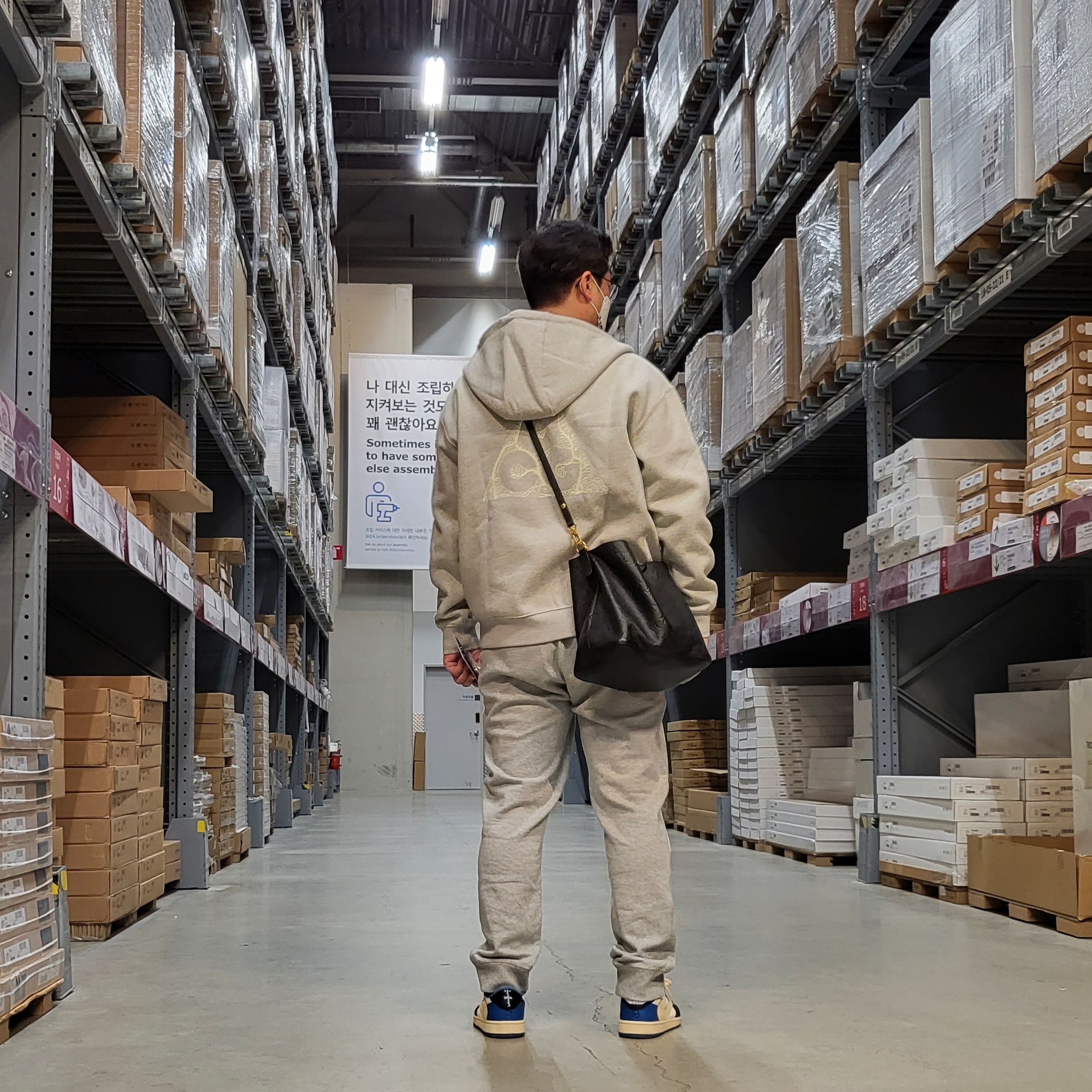 Nike ACG Therma-Fit Fleece Full Zip Hoodie Airora Grey Heather - Asia, Jordan 1 x Travis Scott x Fragment Retro Low OG SP Military Blue 착용 스타일