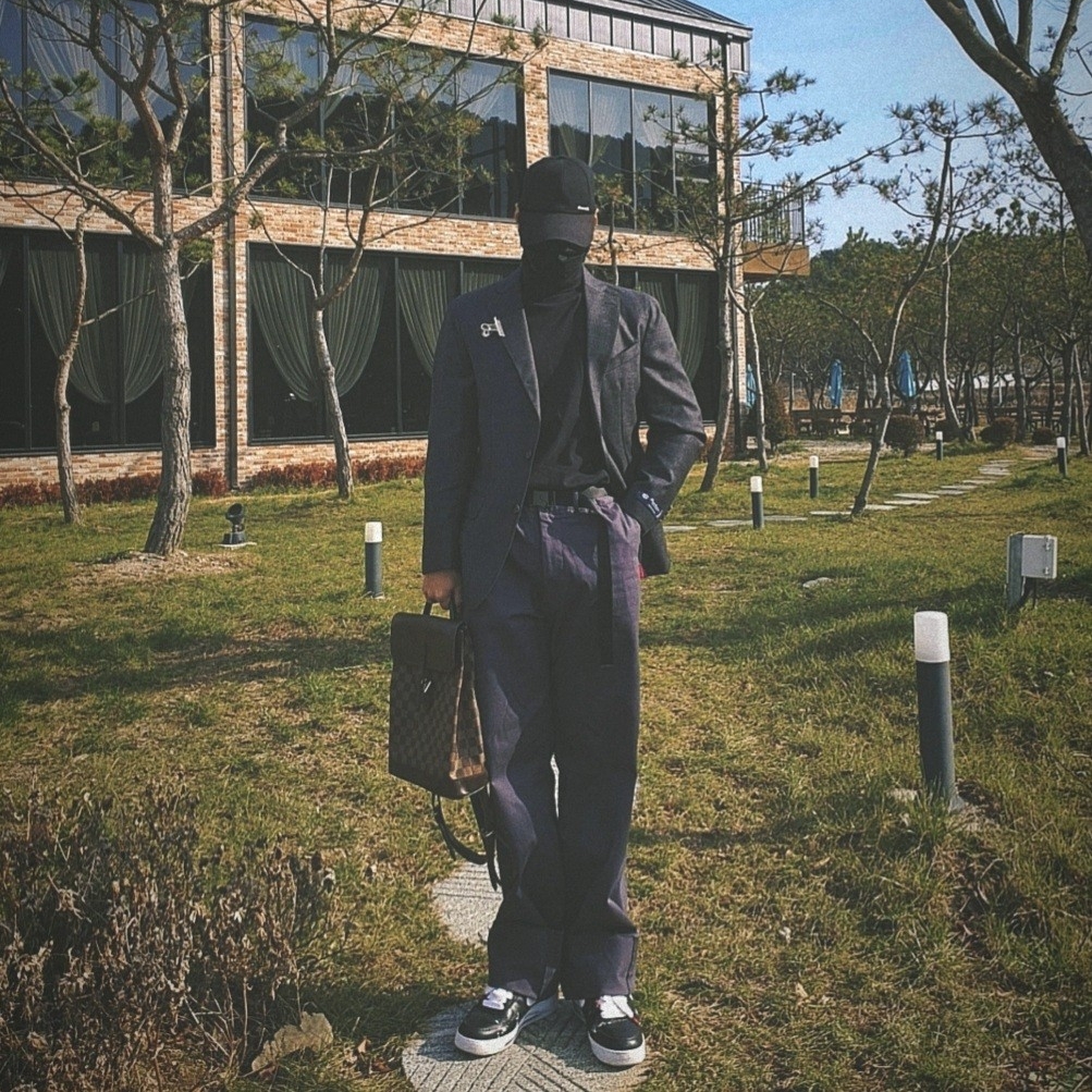 Nike x Peaceminusone Air Force 1 Low Para-Noise 착용 스타일