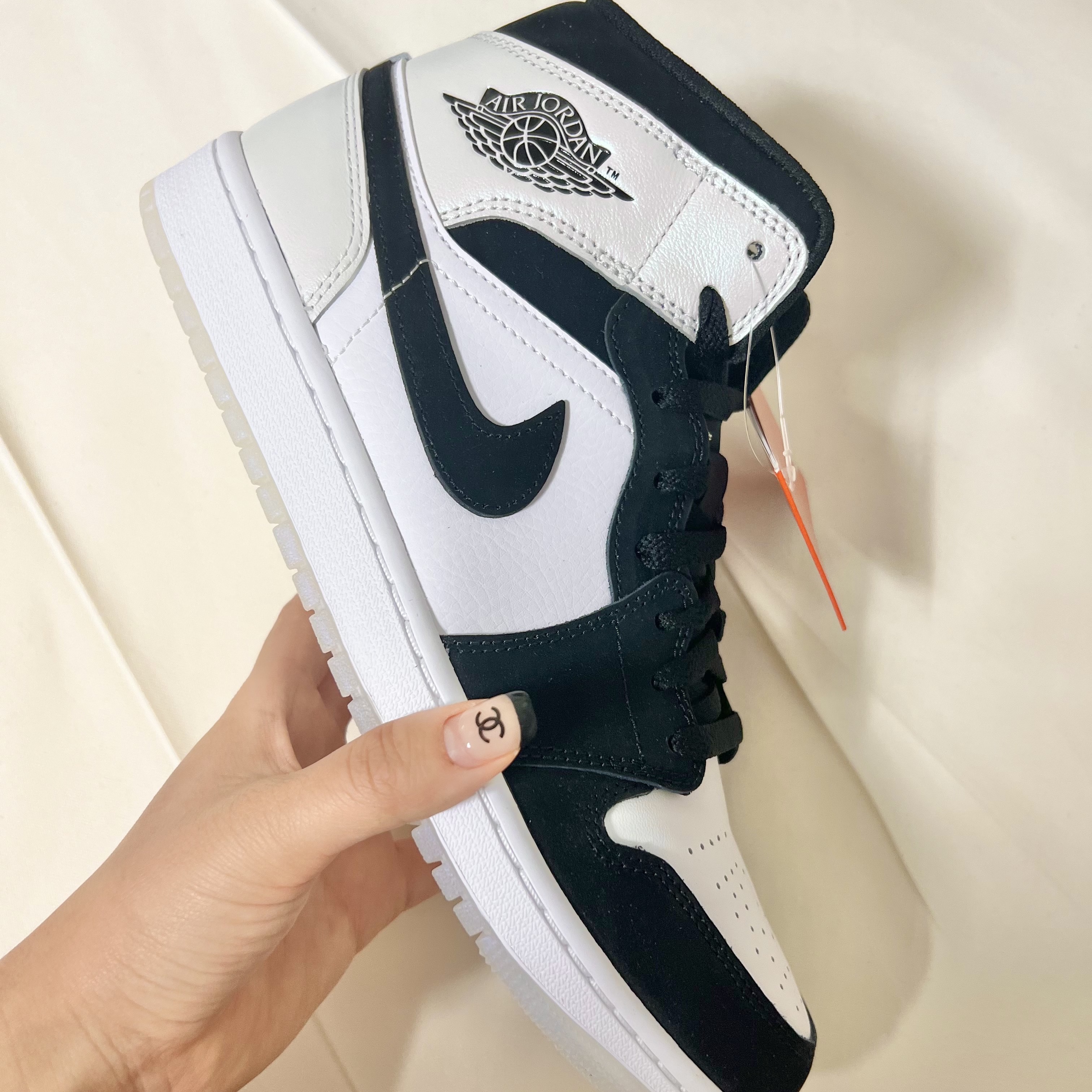 Jordan 1 Mid SE Diamond 착용 스타일 - 2