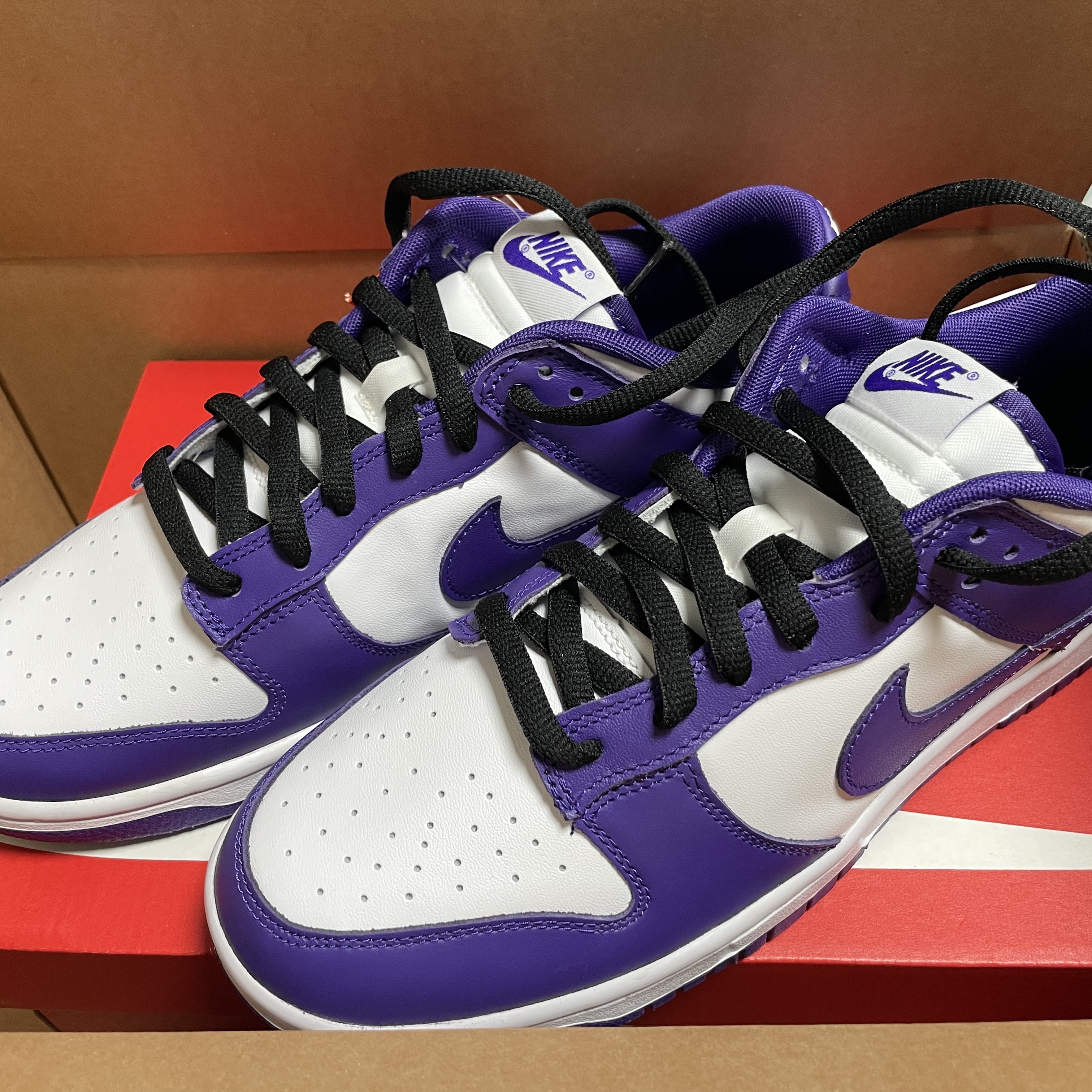 Nike Dunk Low Retro Championship Court Purple 착용 스타일 - 2