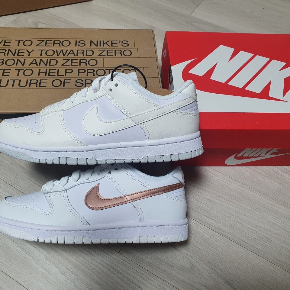 (GS) Nike Dunk Low White Rose Pink, (W) Nike Dunk Low Next Nature Sail 착용 스타일