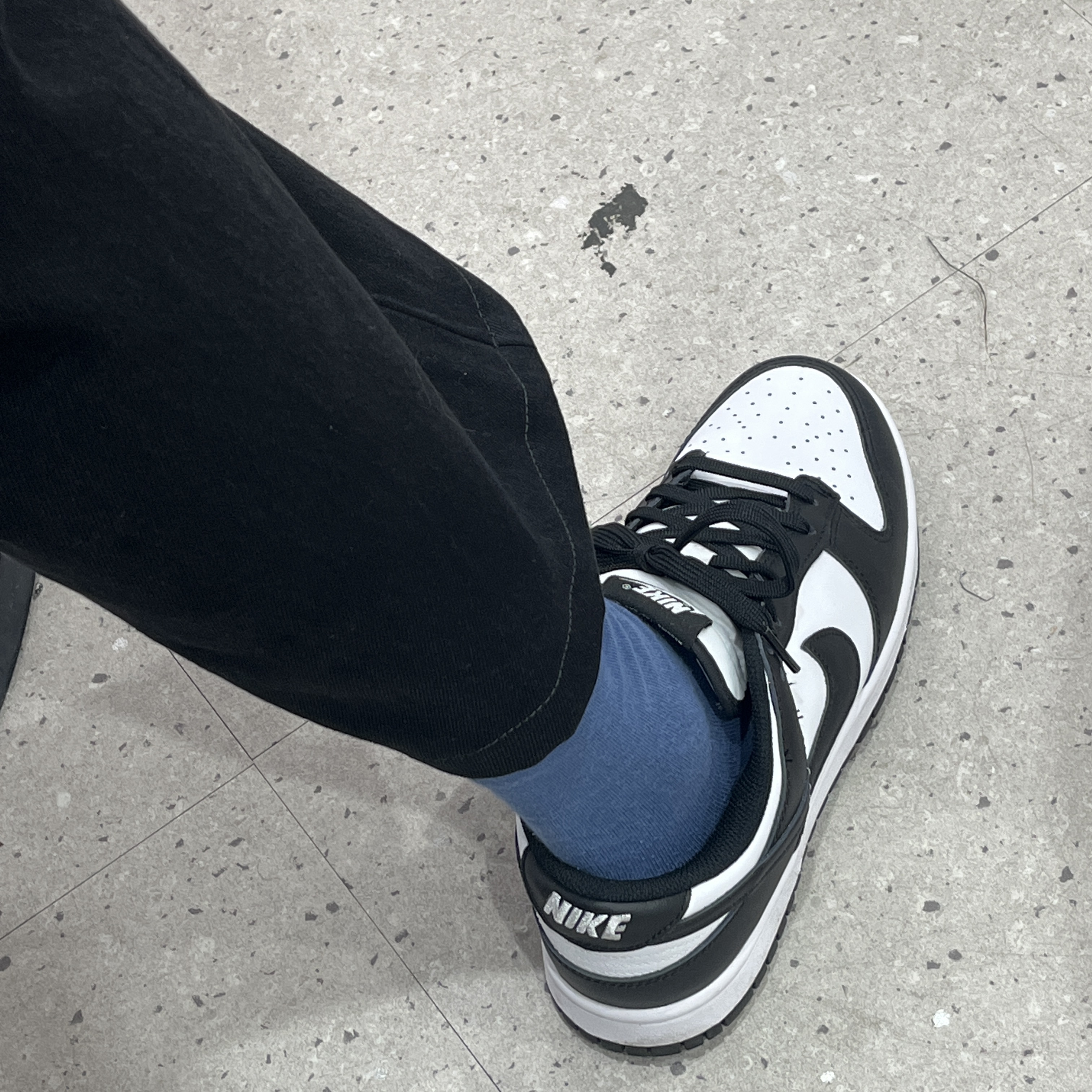 (W) Nike Dunk Low Black 착용 스타일
