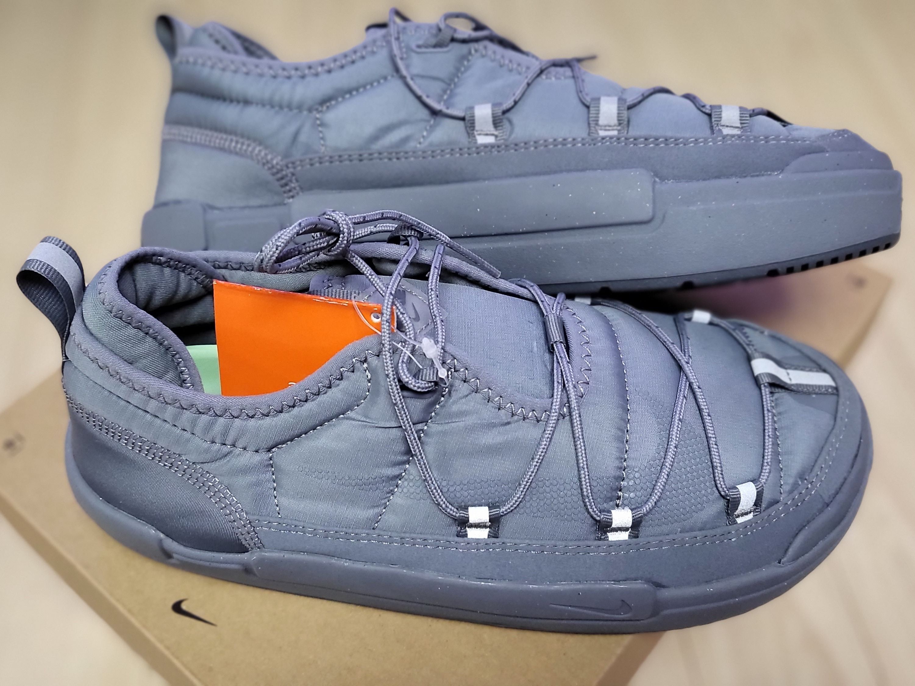 Nike Offline Pack Cool Grey 착용 스타일 - 4