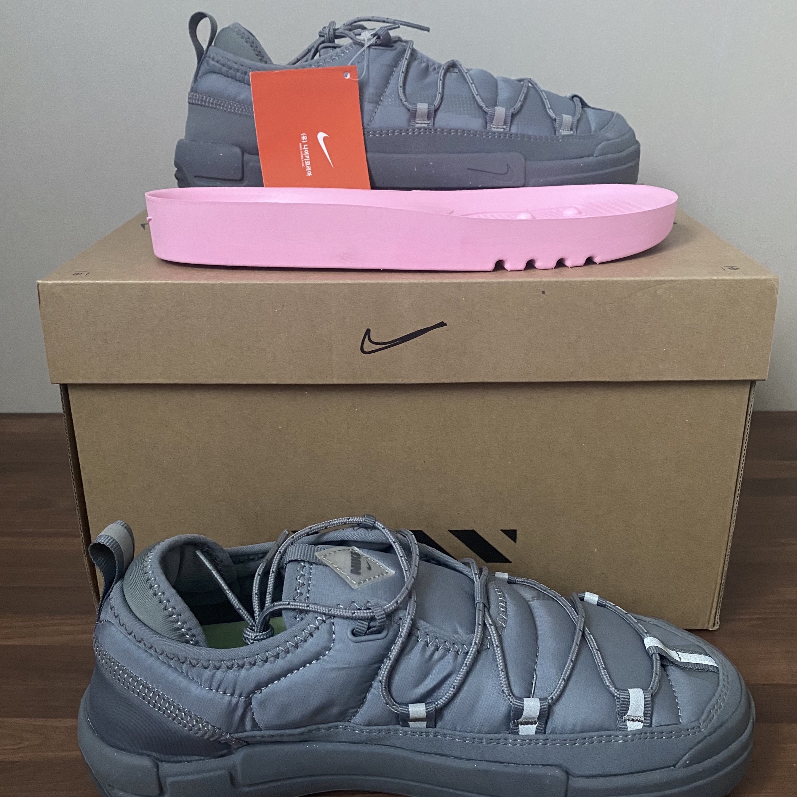 Nike Offline Pack Cool Grey 착용 스타일