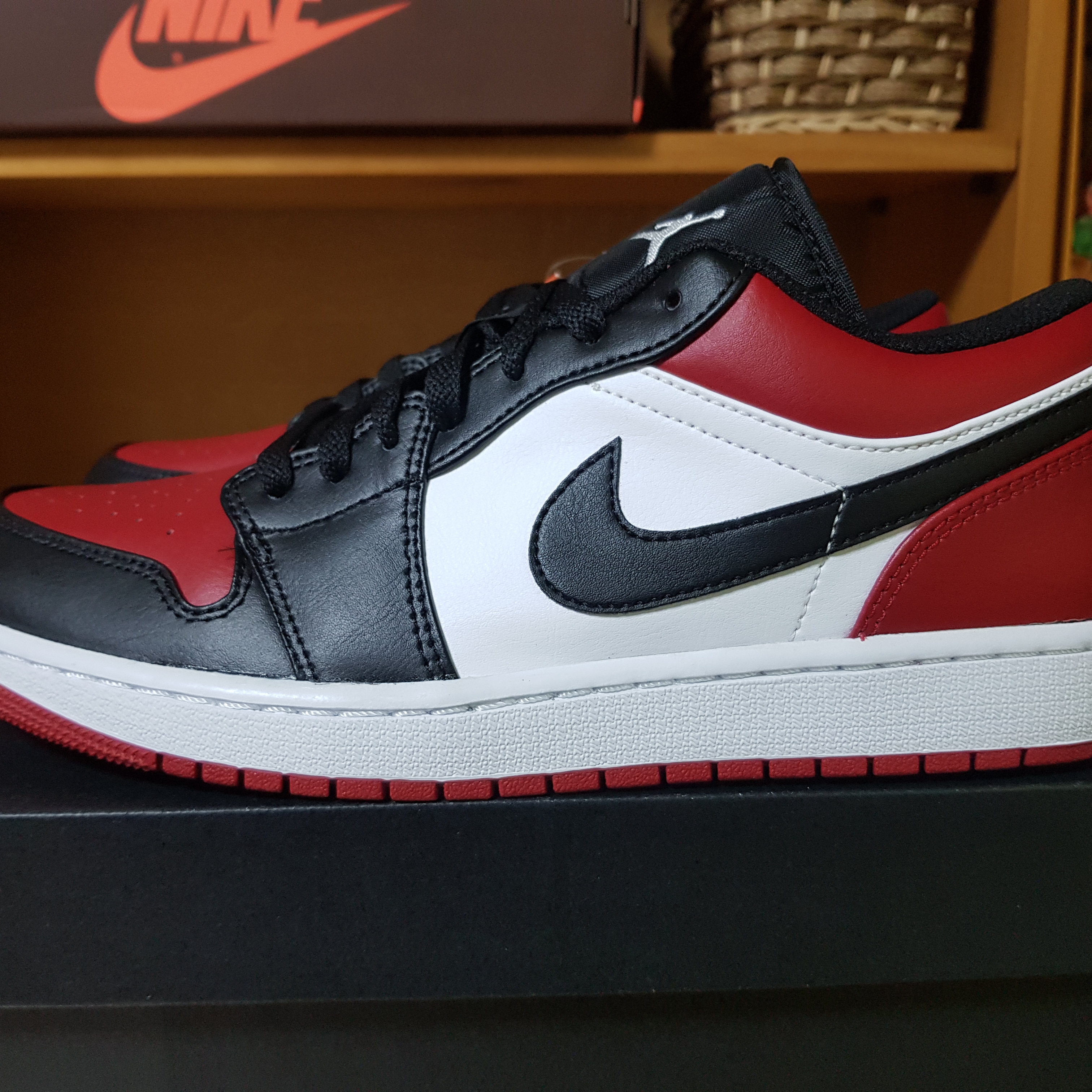Jordan 1 Low Bred Toe 착용 스타일 - 2