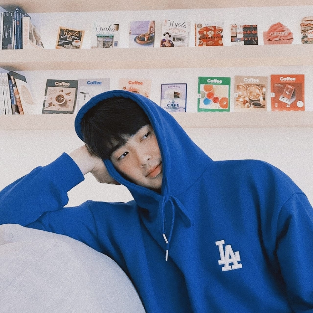 KREAM 프로필 이미지