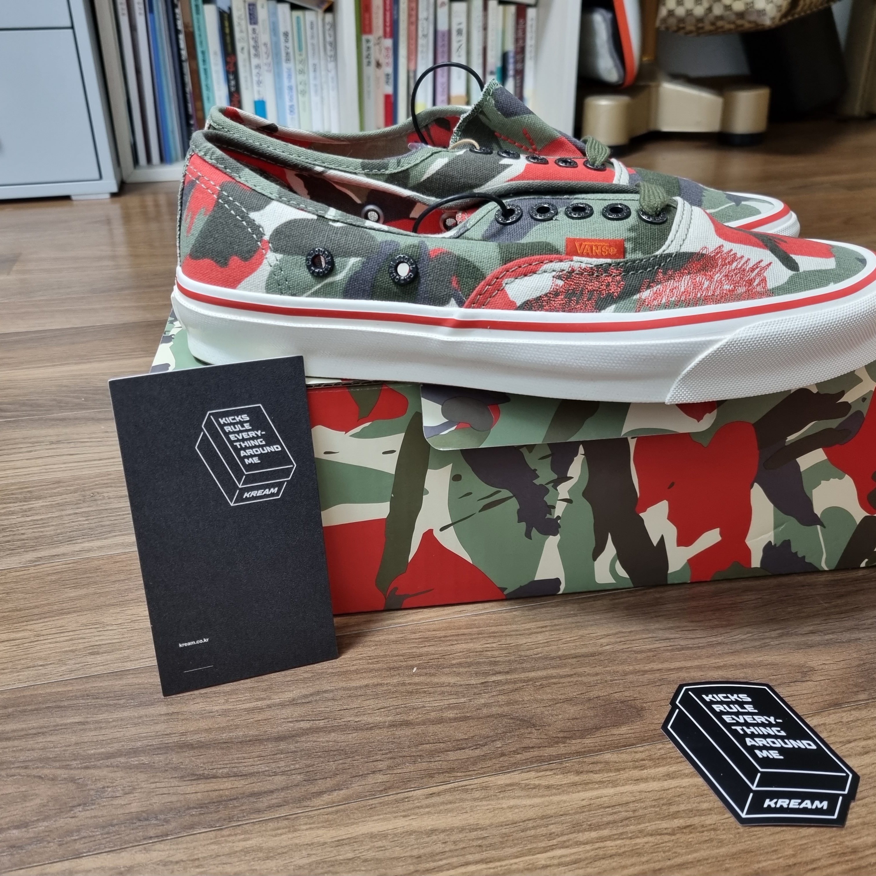 Vans Vault x Nigel Cabourn OG Authentic LX Army Green Camo 착용 스타일